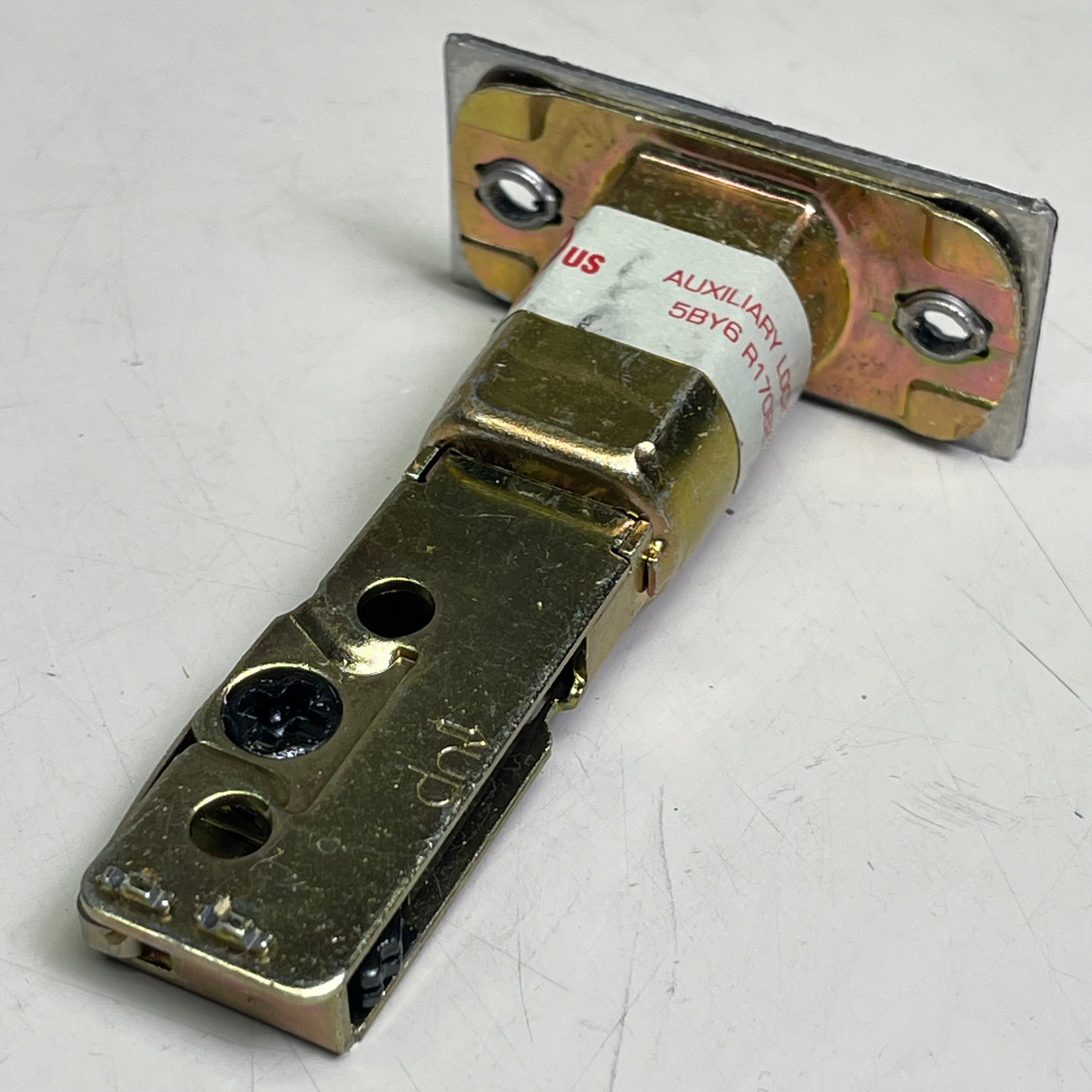 HAGER Deadbolt Satin Stainless Steel Grade 2 Cylinder Thumbturn 3215-32D