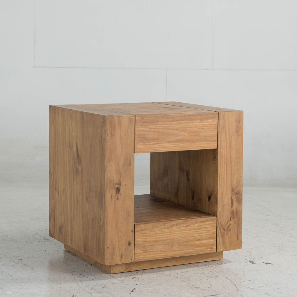 Harlan Oak End Table