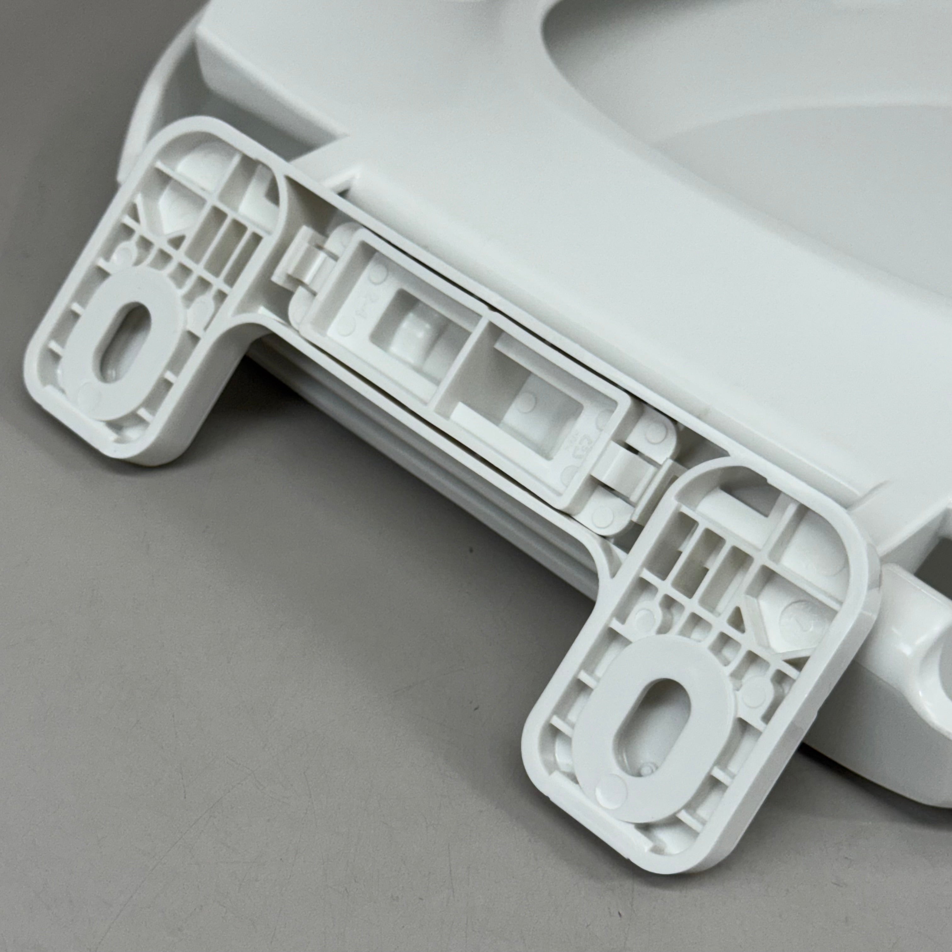 JONES STEPHENS Slow Close Premium Plastic Toilet Seat 16 1/2" White C1606OS00