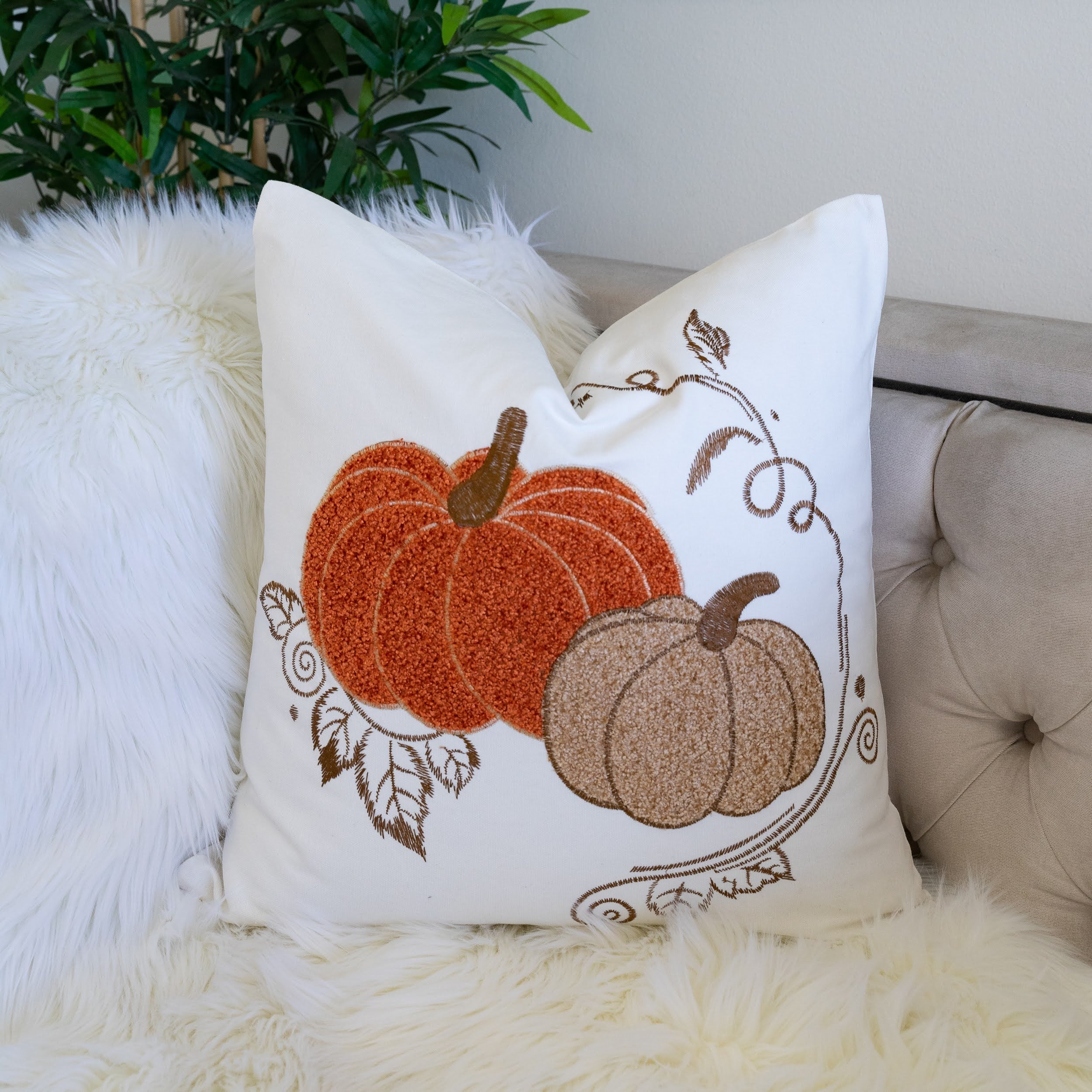 Embroidered Harvest Pumpkin Pillow – Autumn Harvest Accent Cushion