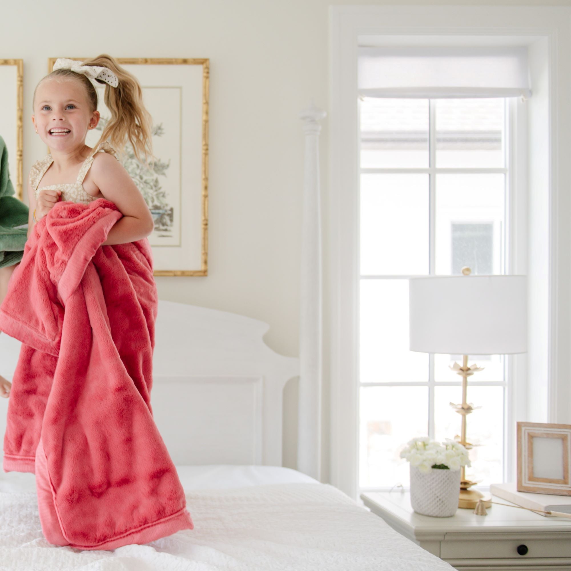 Lush Toddler Blankets by Saranoni