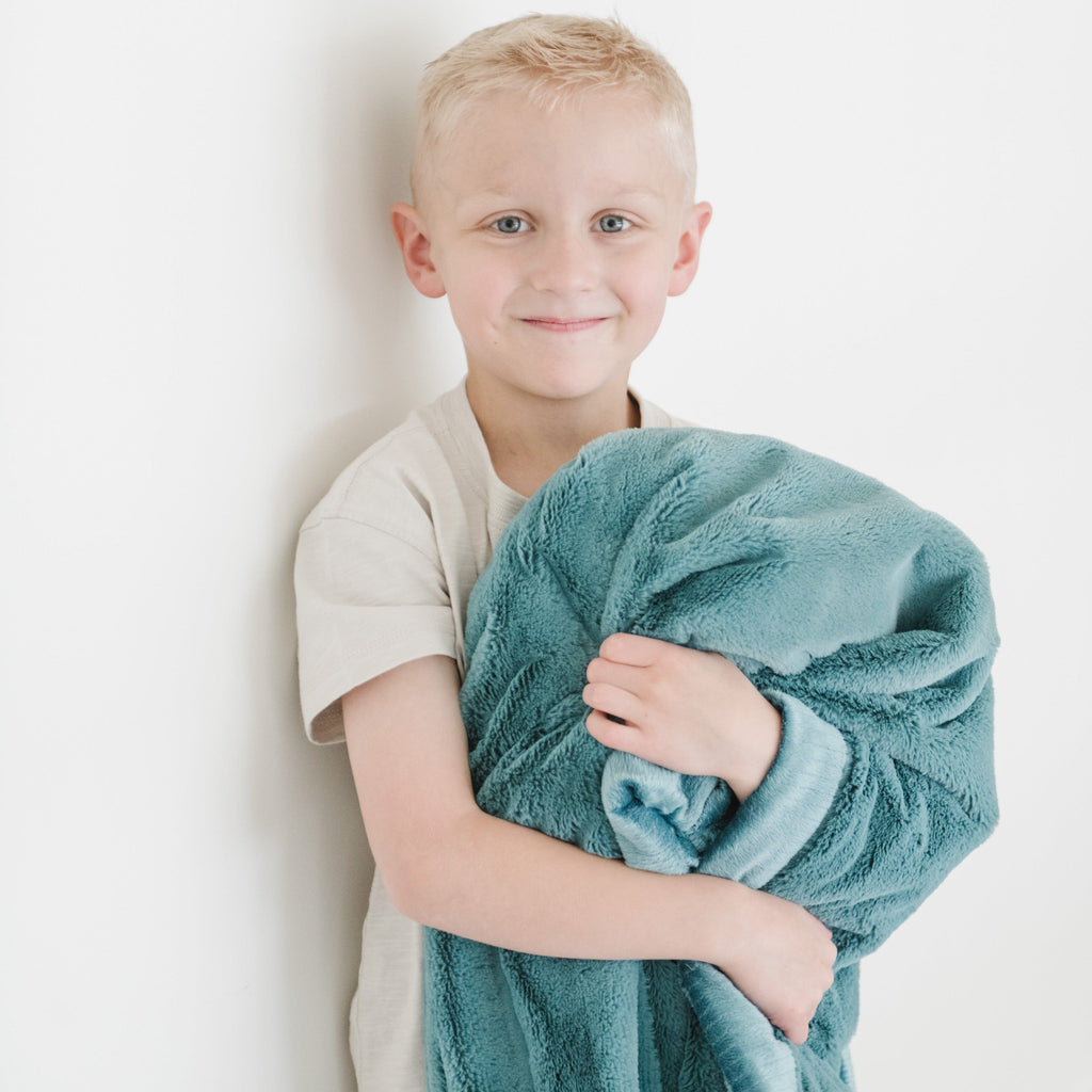 Lush Toddler Blankets by Saranoni