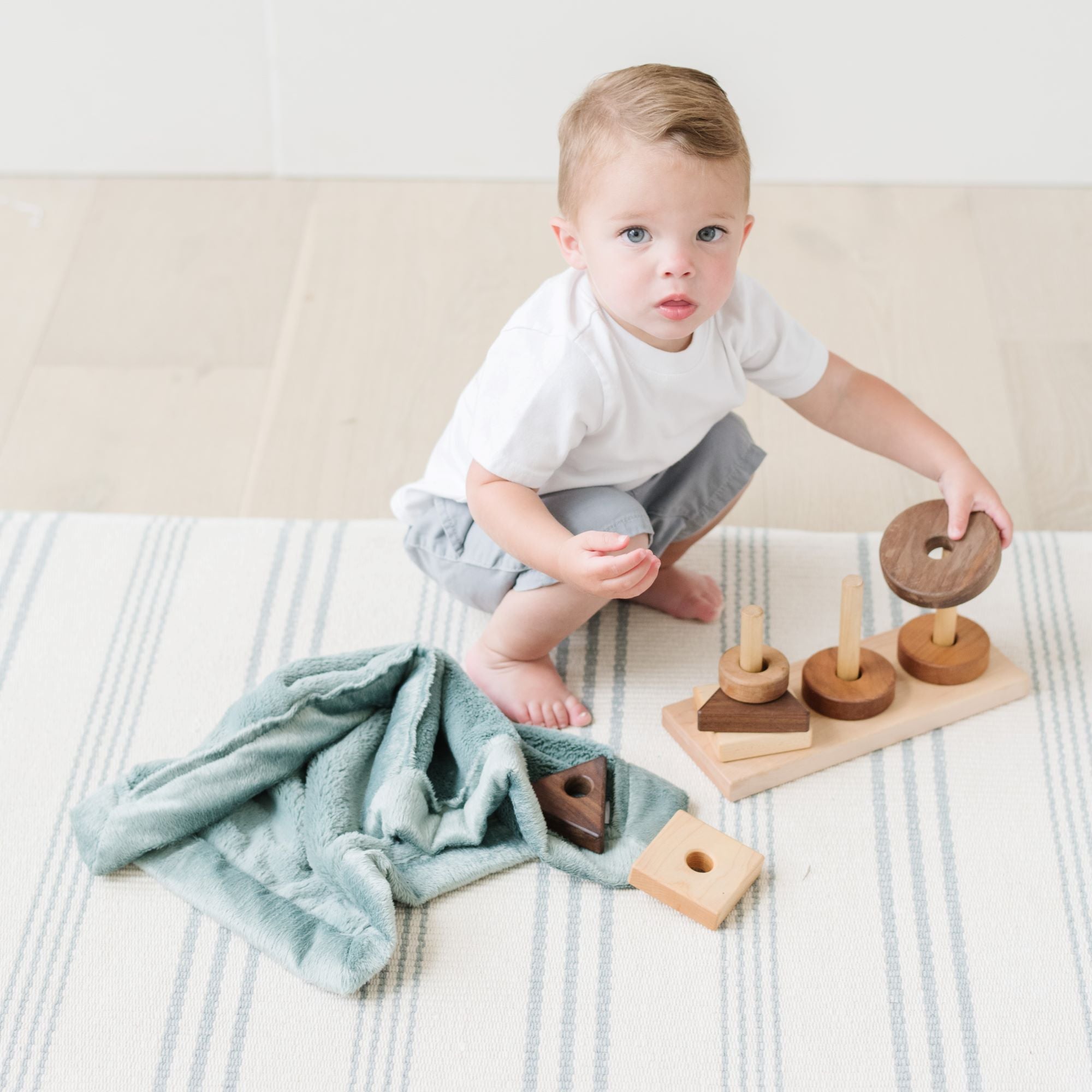 Lush Mini Blankets by Saranoni