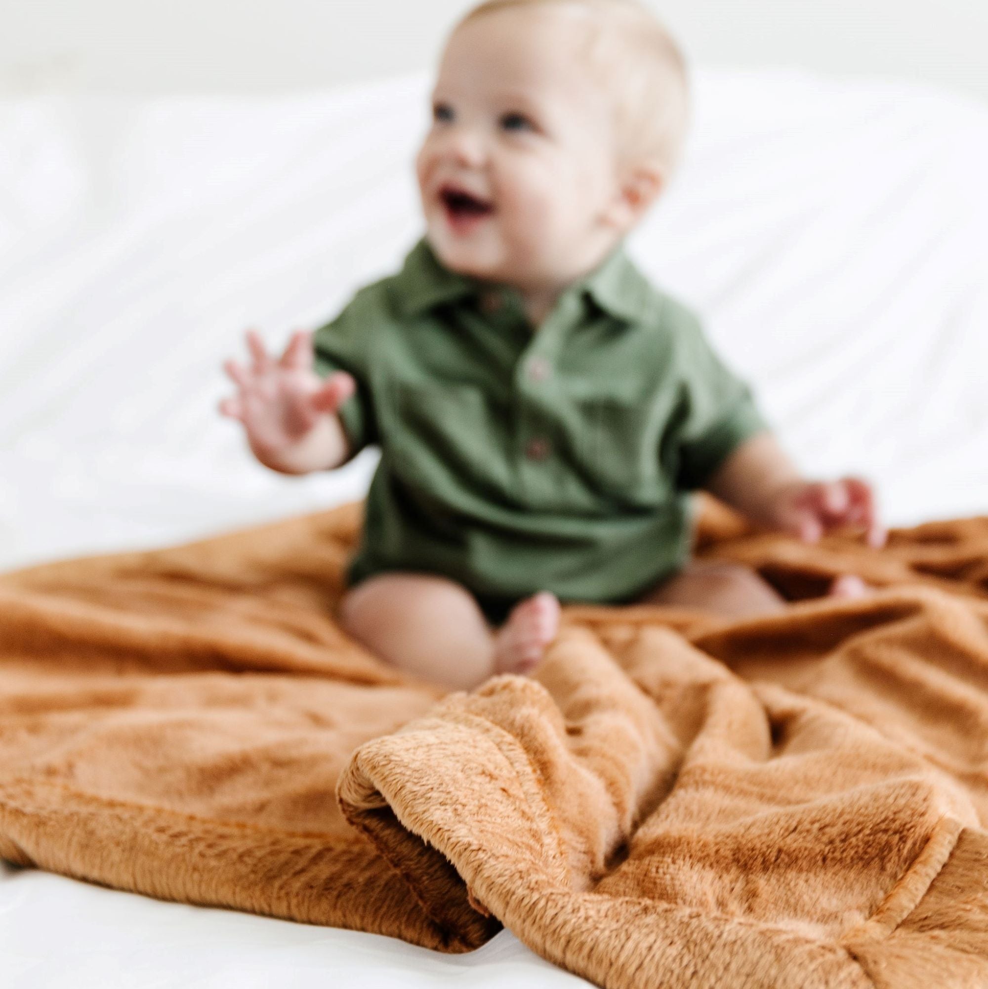 Lush Receiving Blanket 30x40 Inch by Saranoni