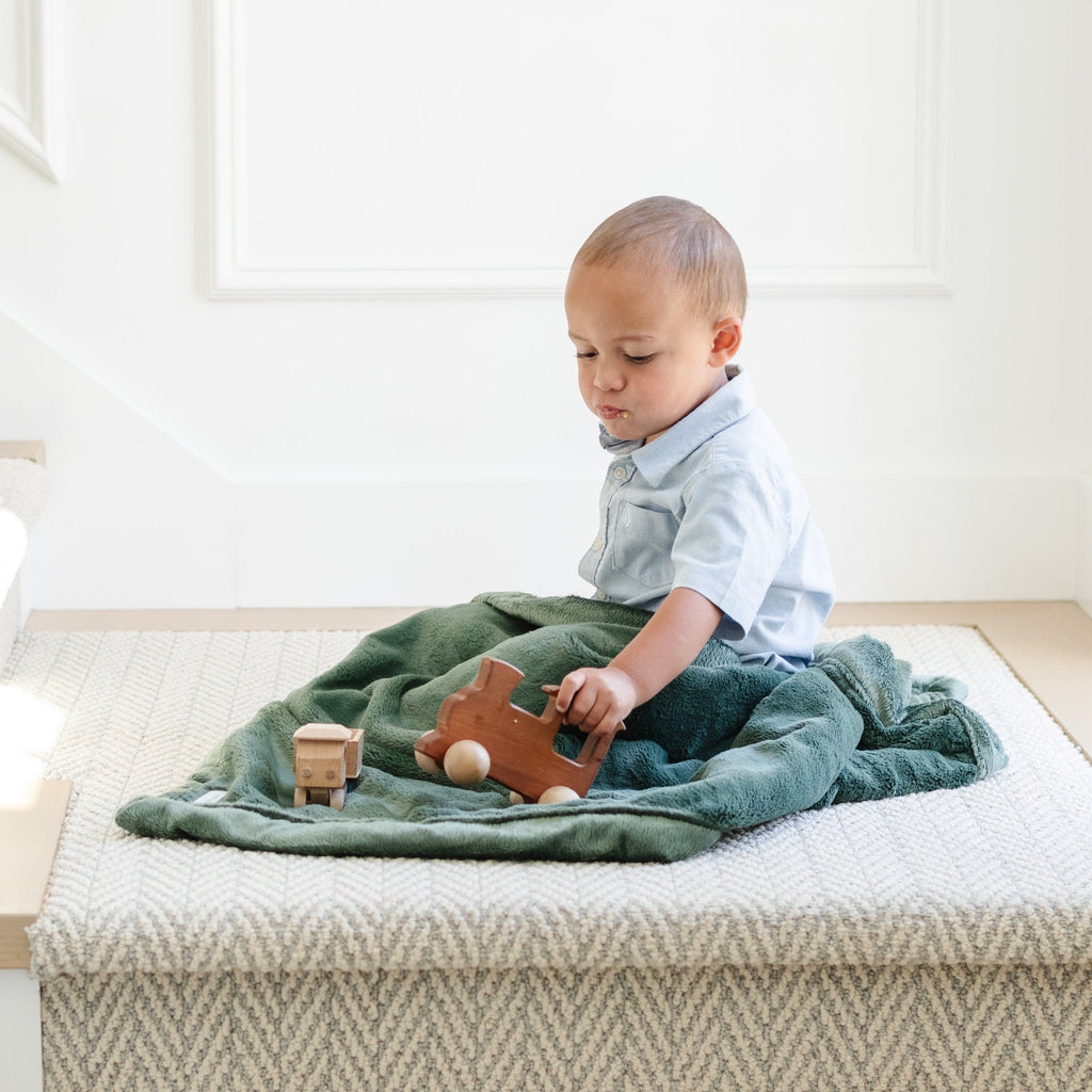 Lush Receiving Blanket 30x40 Inch by Saranoni