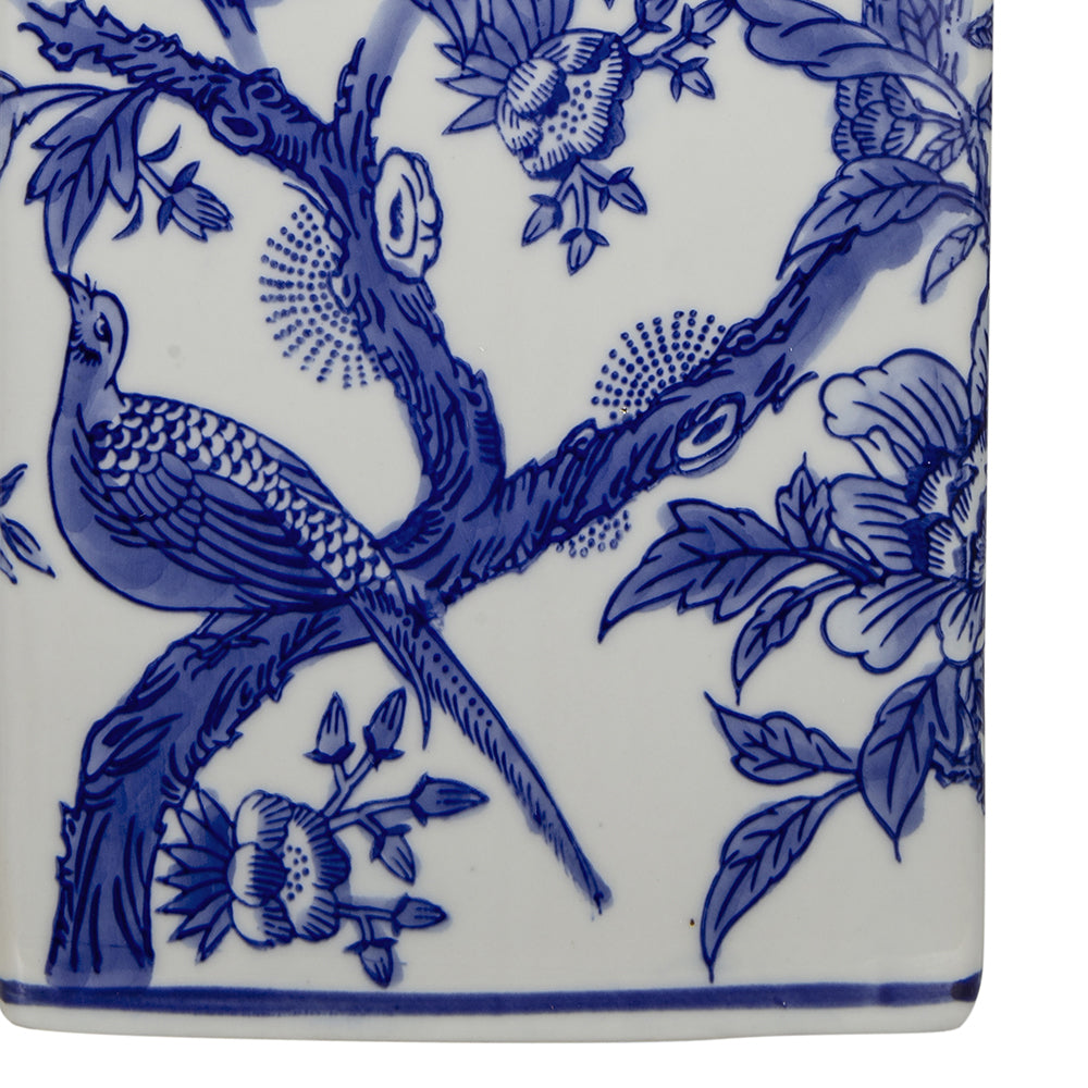 13x25' Blue and White Ceramic Vase Lamp