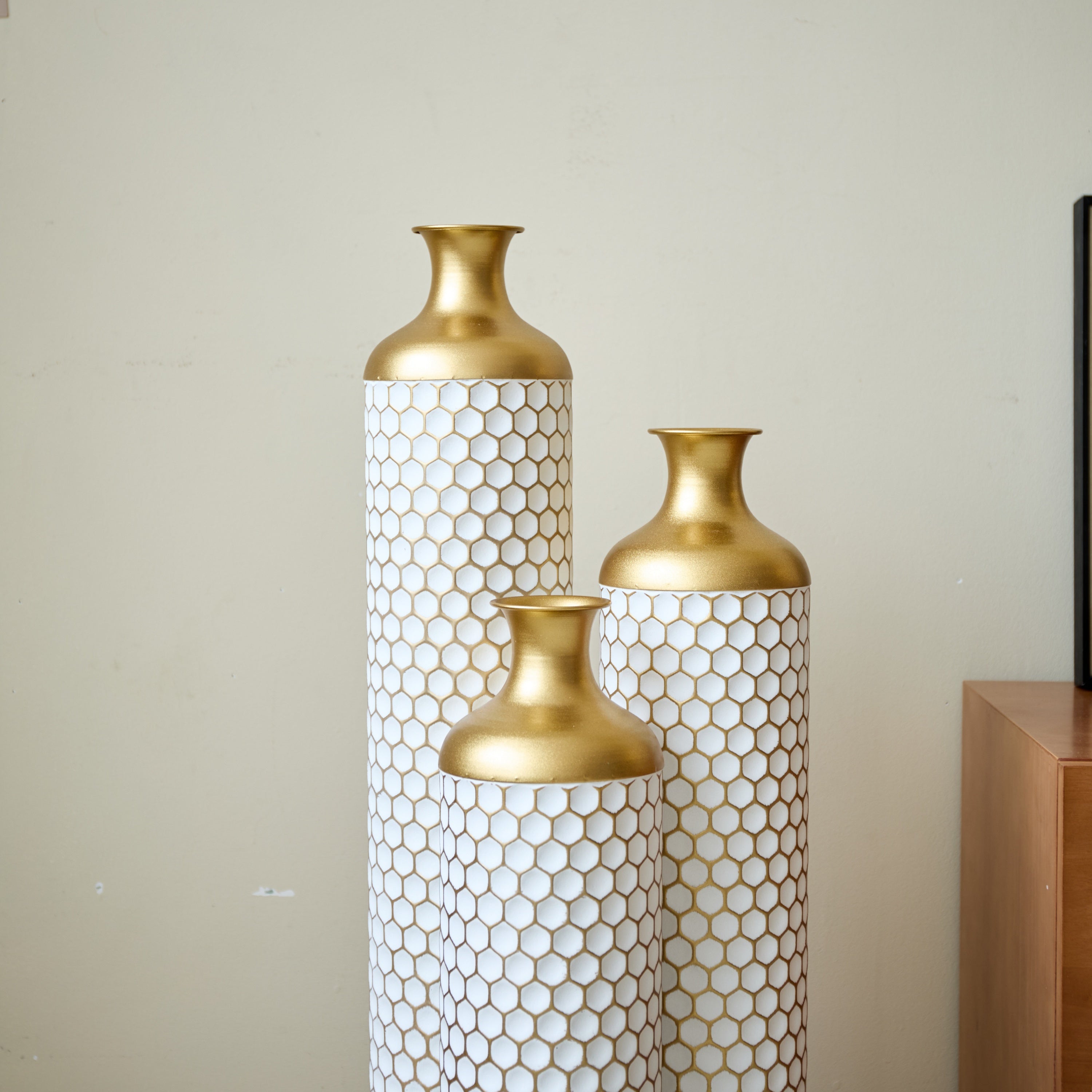 3-Piece Modern Metal Vase Set - White & Gold