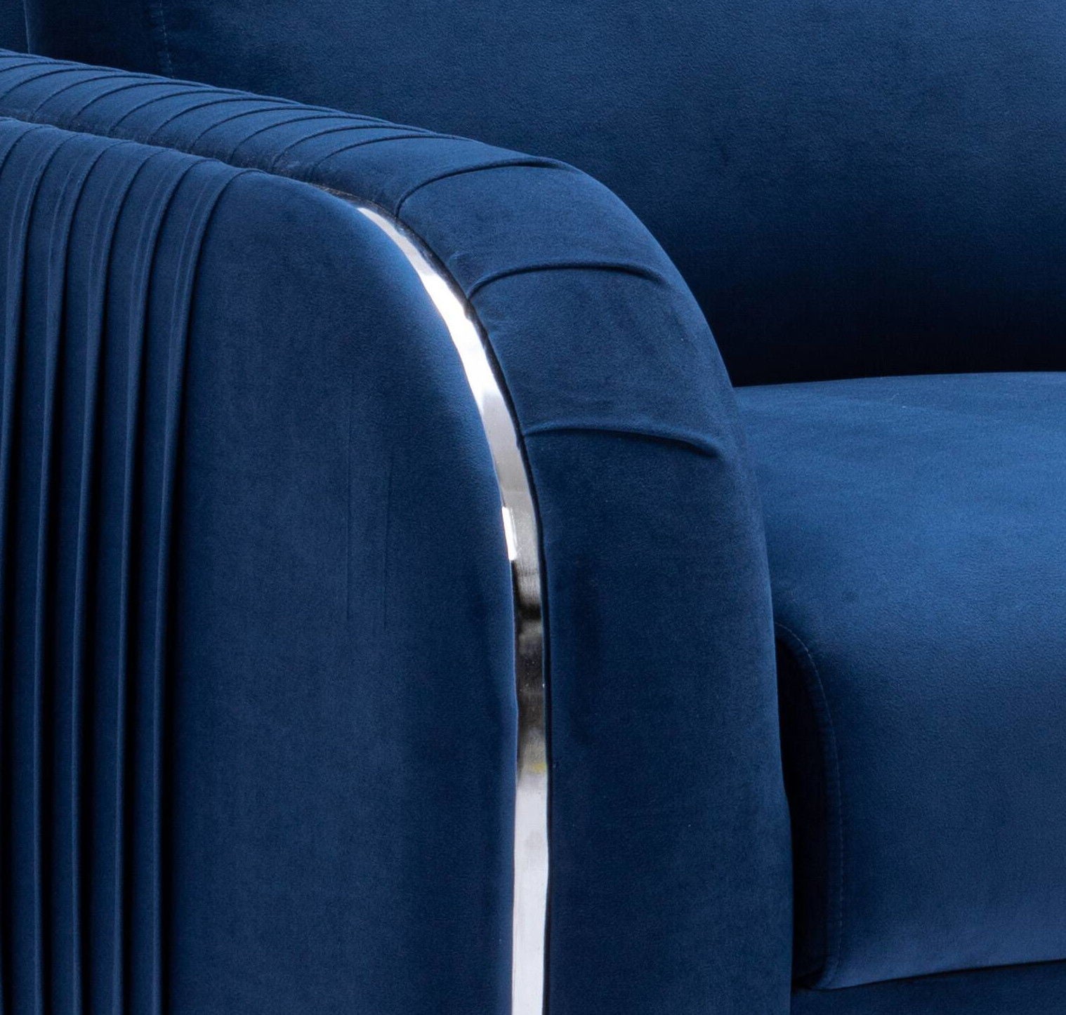 Wenona - Modern Elegance Sofa