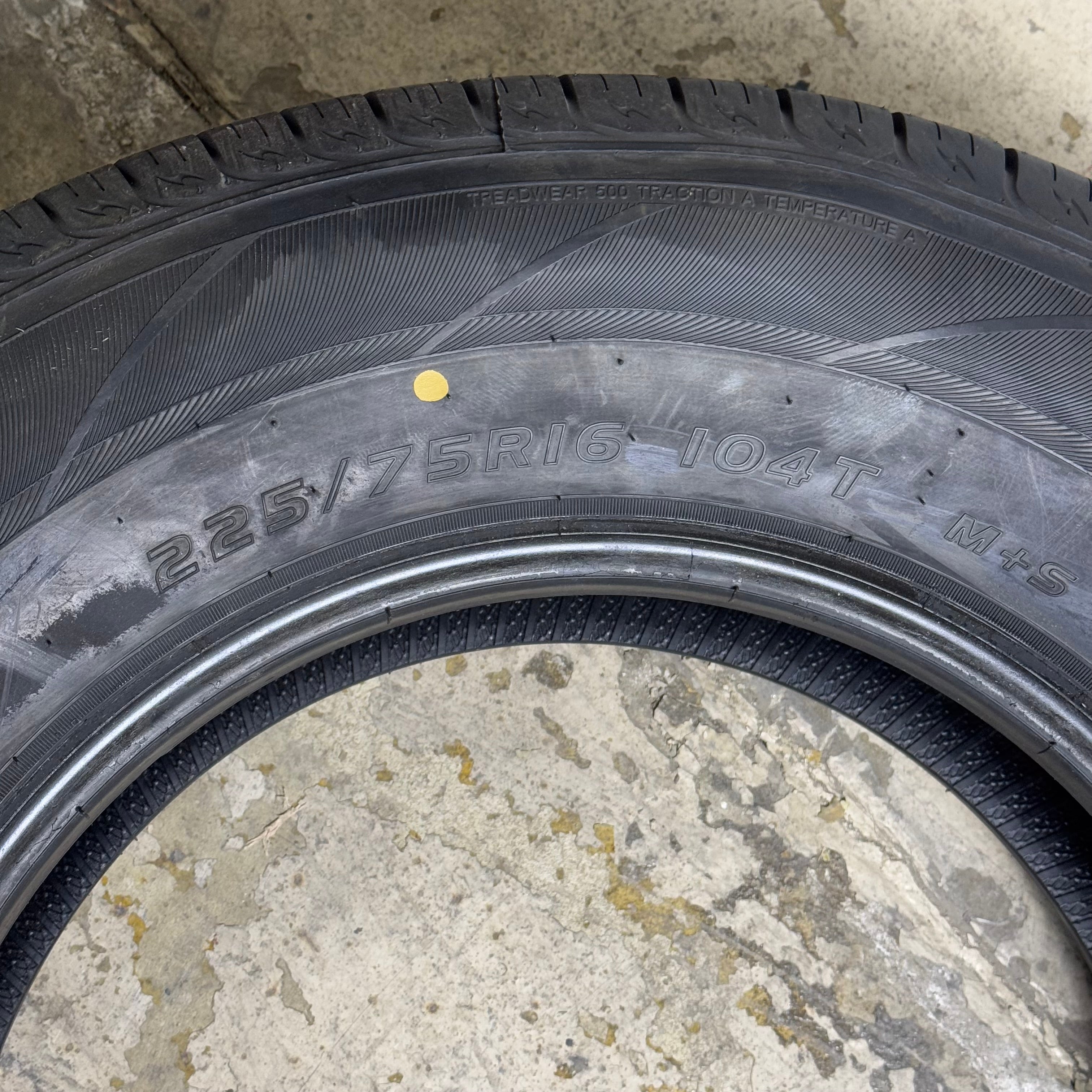 WESTLAKE All-Season Radial Tire Sz 225/75R16 104T Black SU318