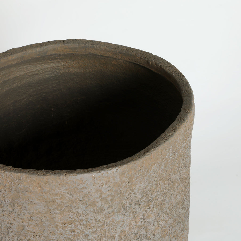 Round Concrete Planter Set of 2, Large Indoor & Outdoor Planter Pots