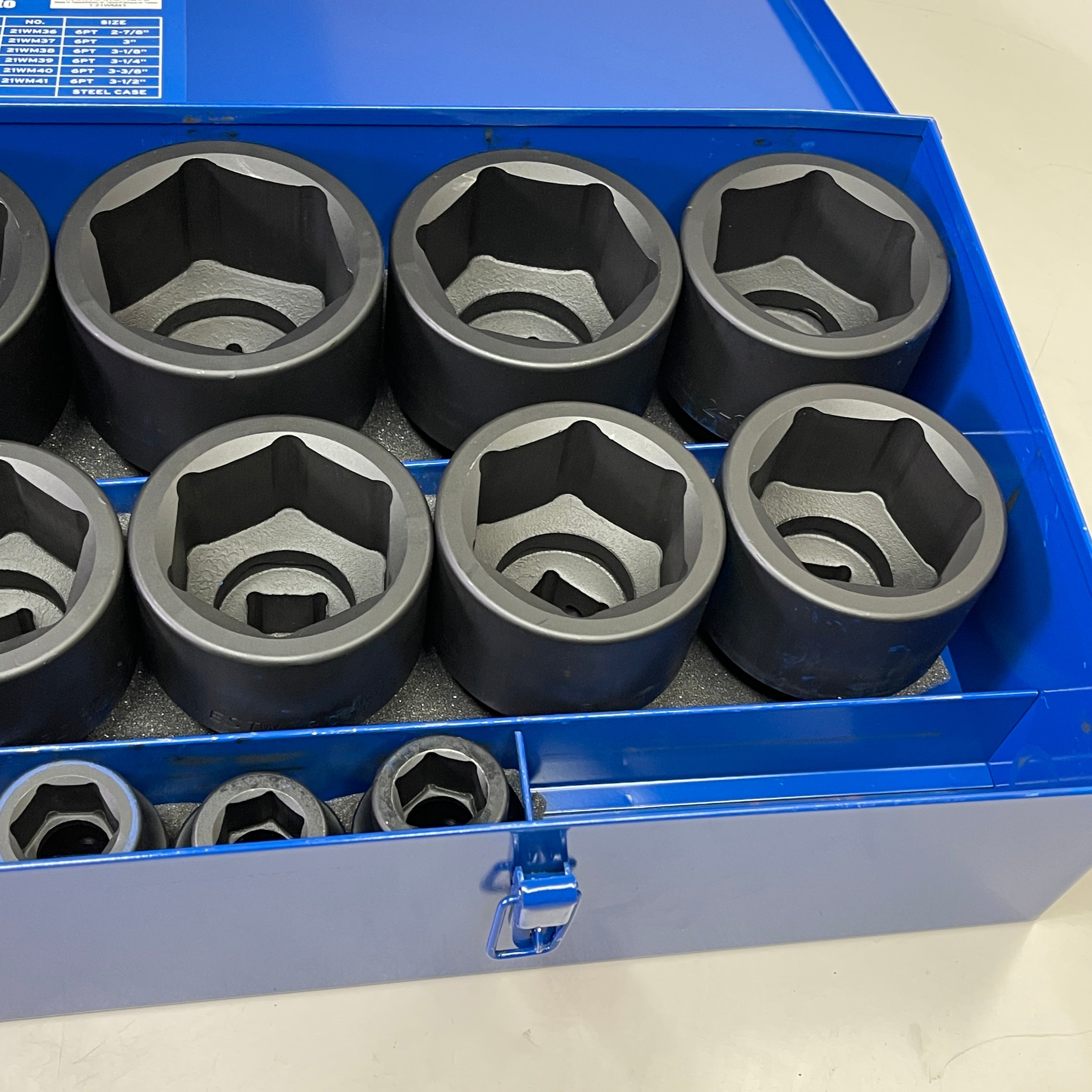 WESTWARD Impact Socket Set 1" Drive, 27 Piece (7/8 to 3-1/2") Black 21WM43