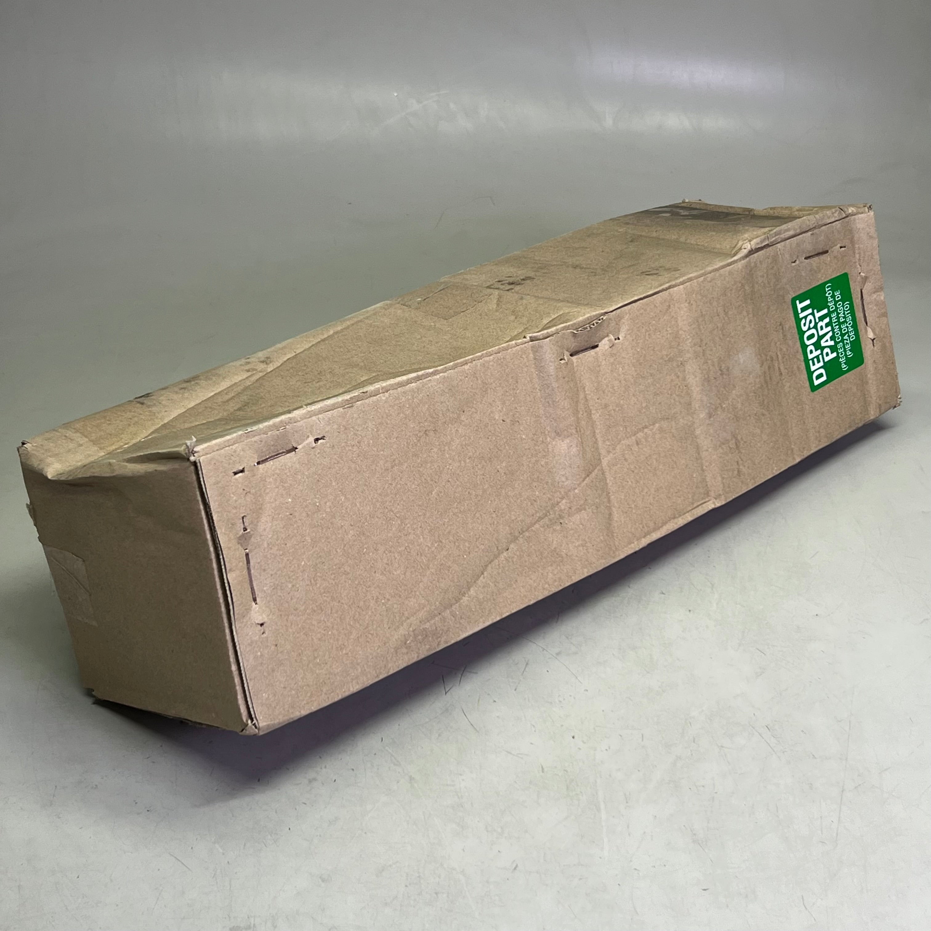 MOPAR Left Axle Half Shaft 68259567AA (New Other, Distressed Box)
