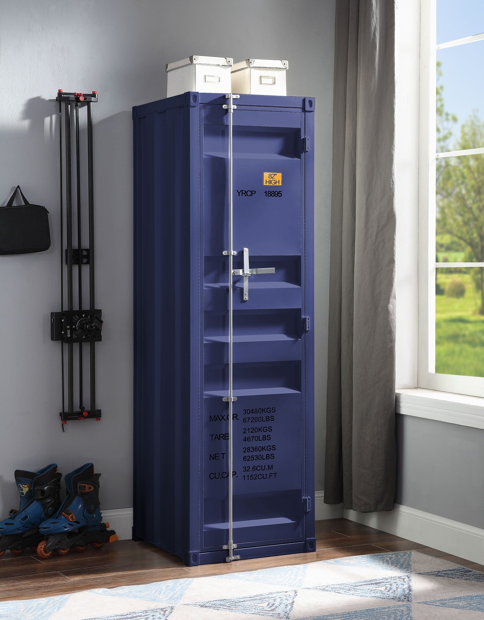 Cargo Wardrobe
