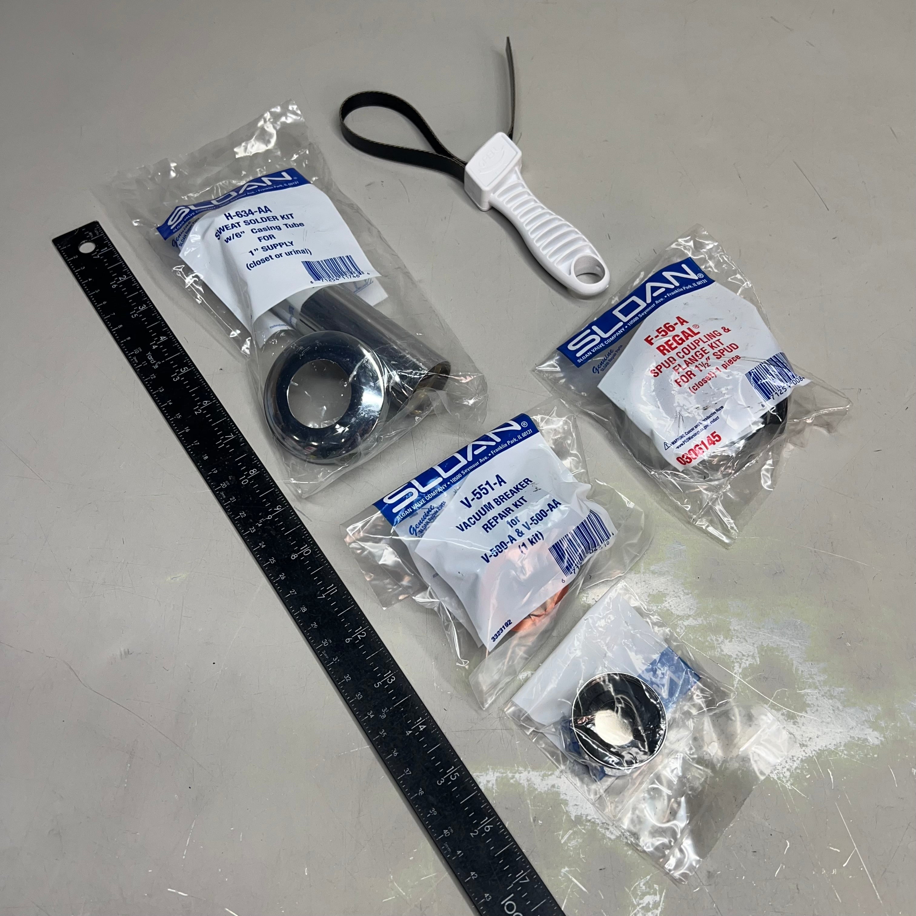 SLOAN OPTIMA PLUS Battery Powered Sensor Activated Flushometer Chrome 8111-1.28