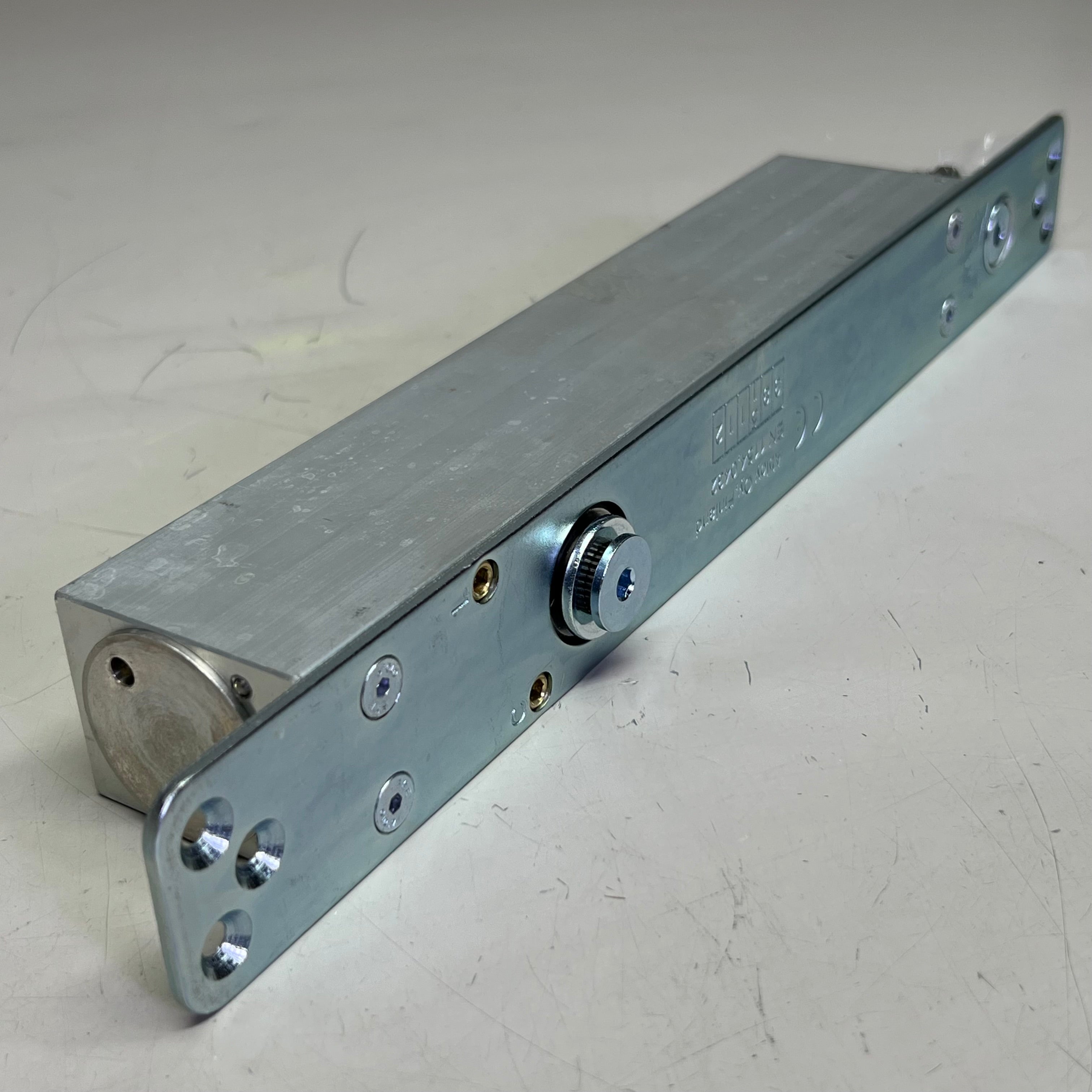 ABLOY (6 PACK) Concealed Door Closer EN 1-5 Sz 13.5” L, Grey DC860_010000