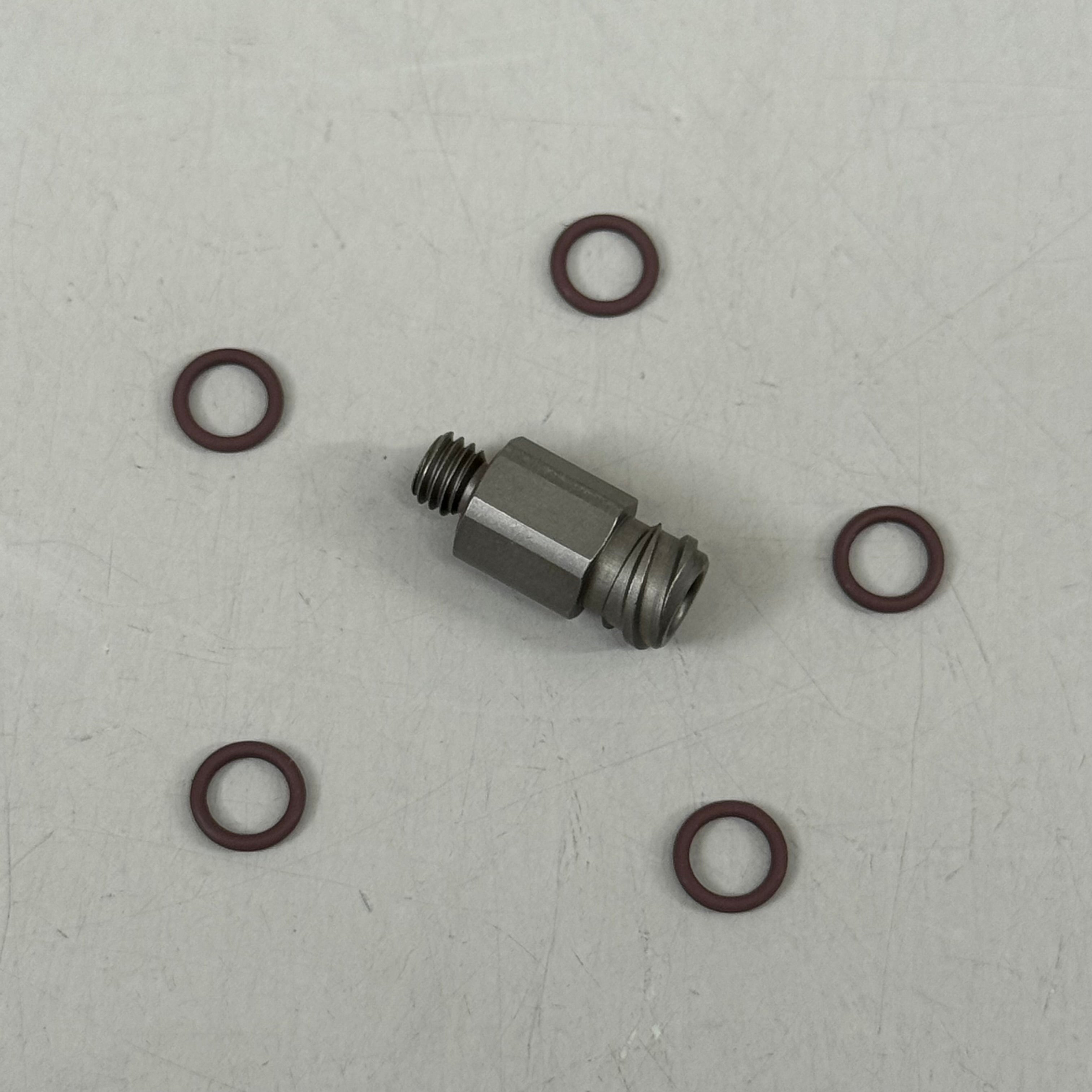 NORDSON Kit Fitting M5 O X Fem Luer Lock Str 7362606