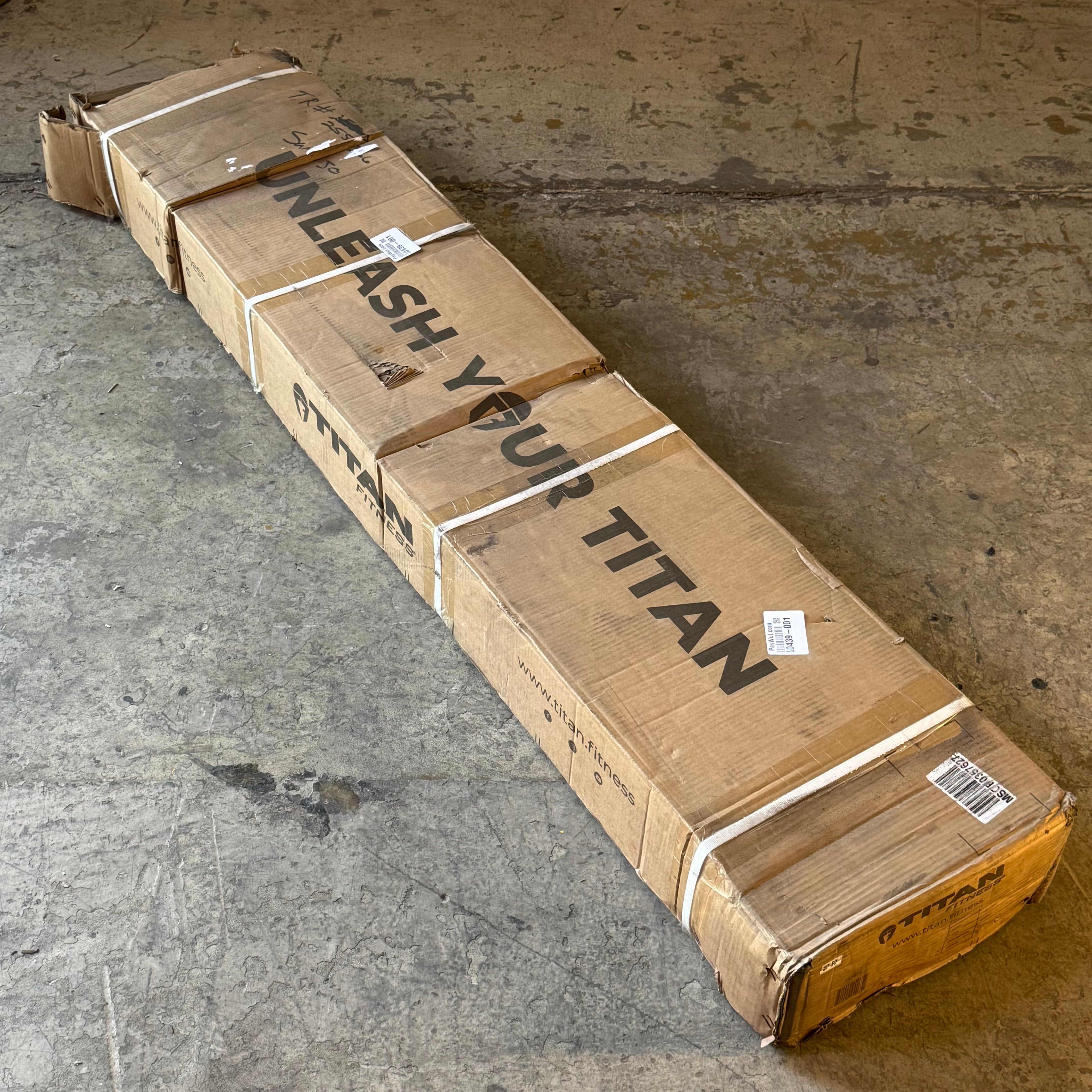 TITAN T3 Smith Machine Attachment 82" Rack 73" x 14" x 6" Grey T3SMITH82 (New Other, Distressed Box)