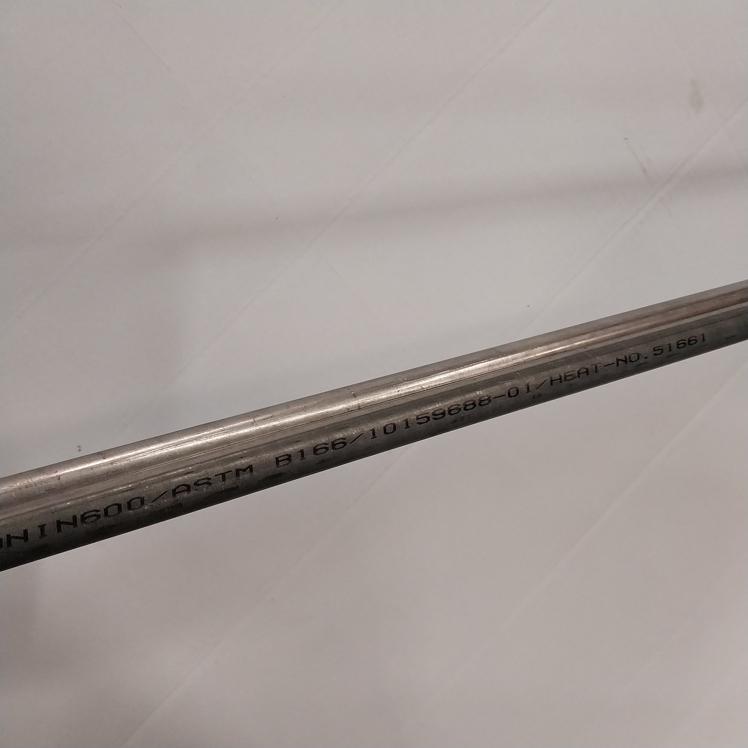 Nickel Alloy Round Rod (2 Pack) Sz ¾" x 81⅛" & ¾ X 81¼" Gray