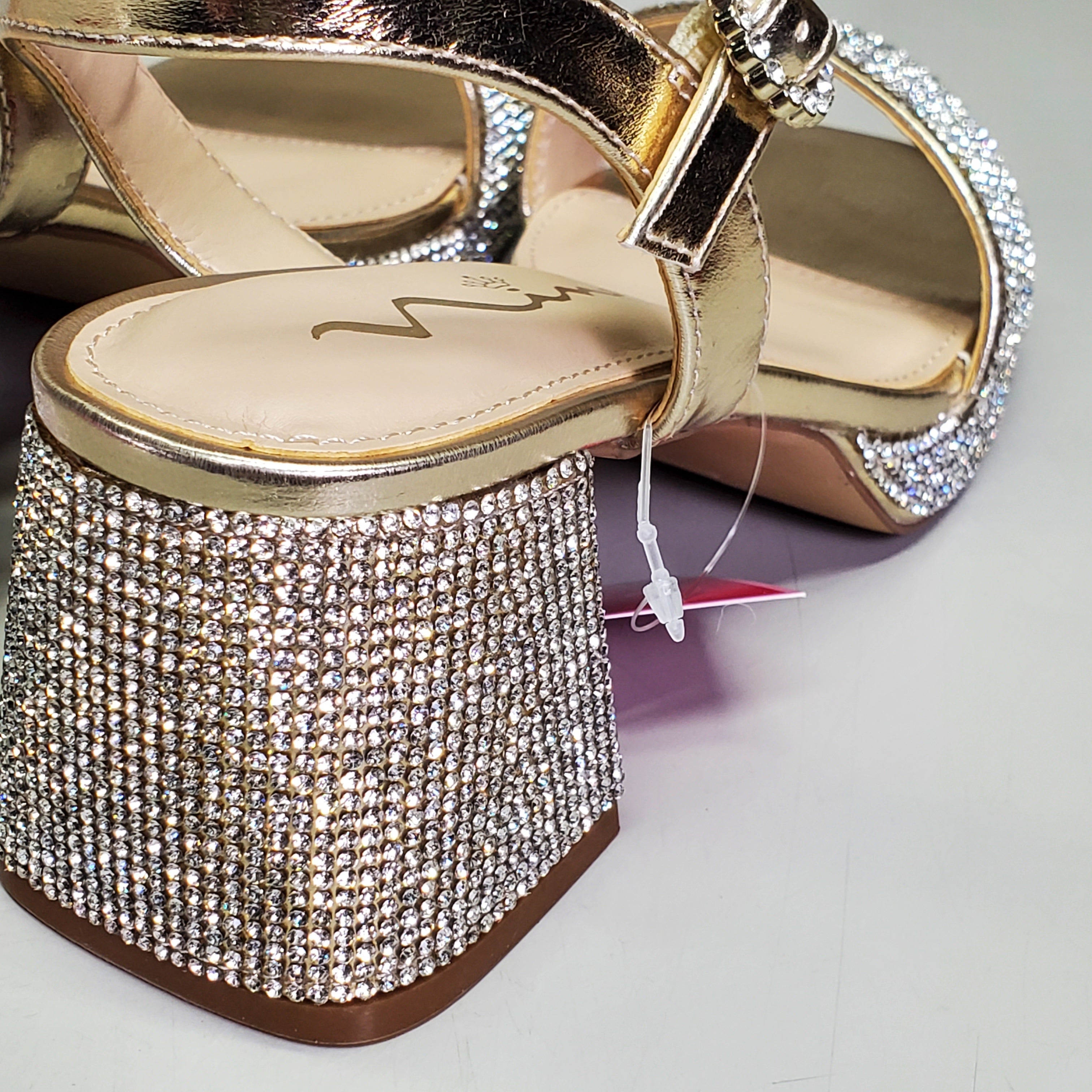 NINA Marysol Dress Sandals Girls SZ 2 M Gold Metal / Stones K200560