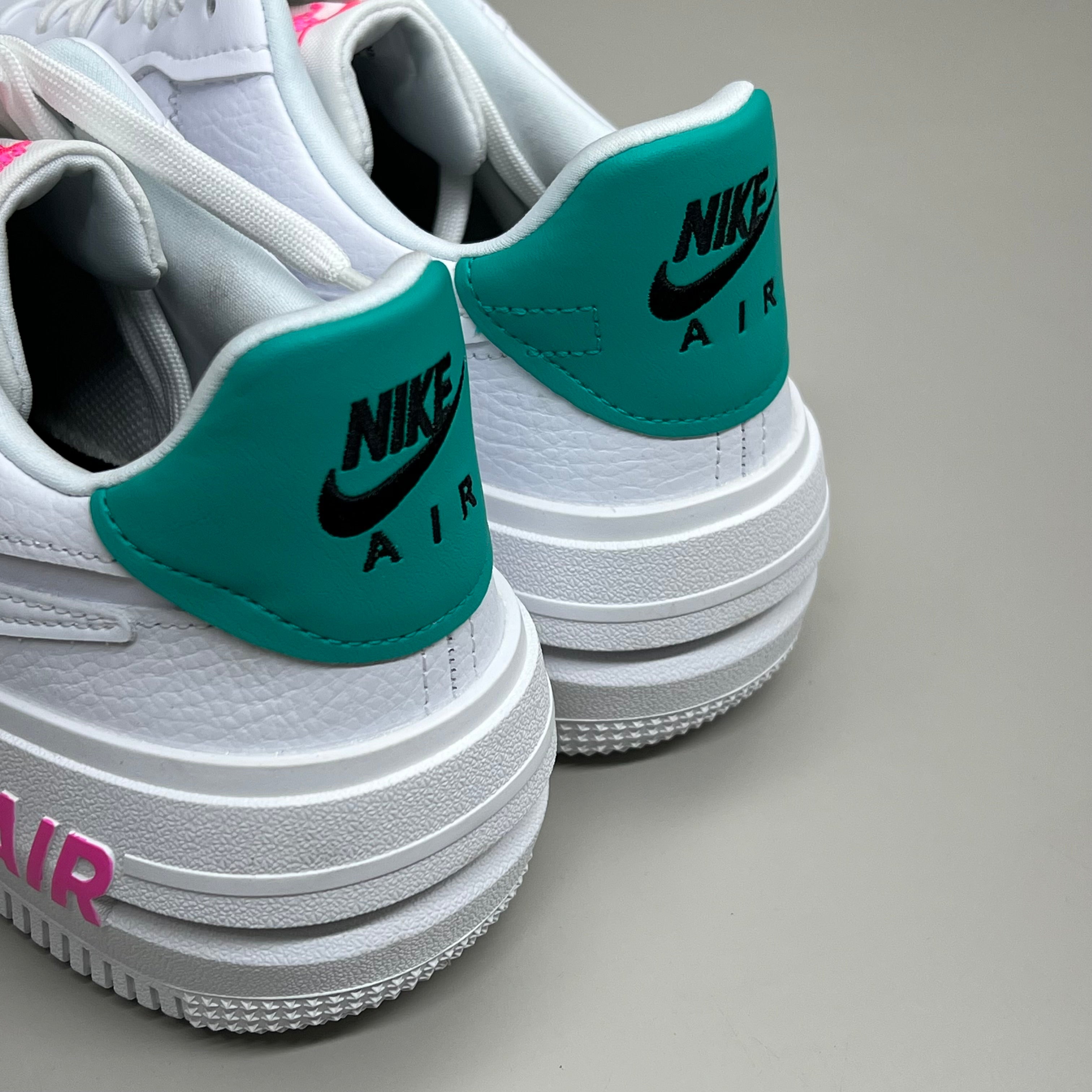 NIKE Air Force 1 PLT.AF.ORM Tapered Toe Shoes Sz Women's 8.5 White/Pink/Blue FN7180-100