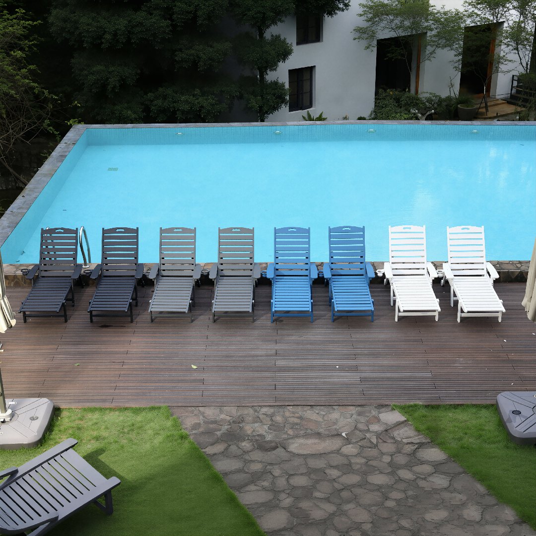 HDPE Chaise Lounge Chair Outdoor with Adjustable Backrest