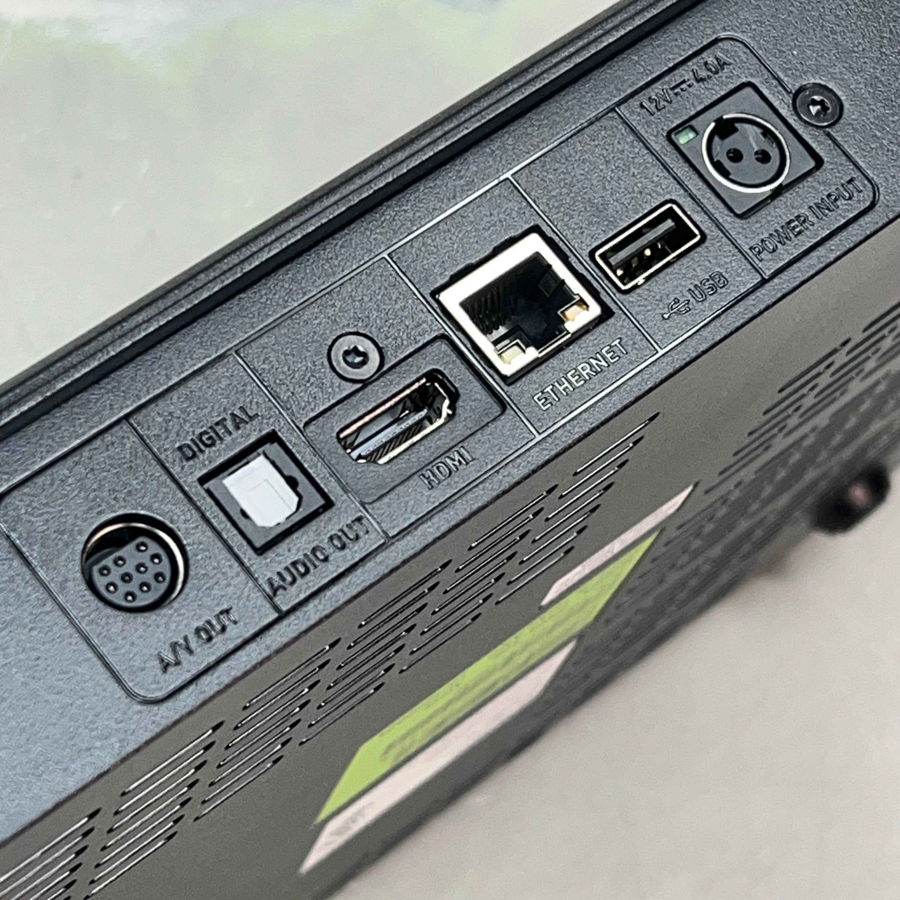 DIRECT TV Easy Connecting Receiver Box Dual Core 4K & HDR Feature Black HR54-500
