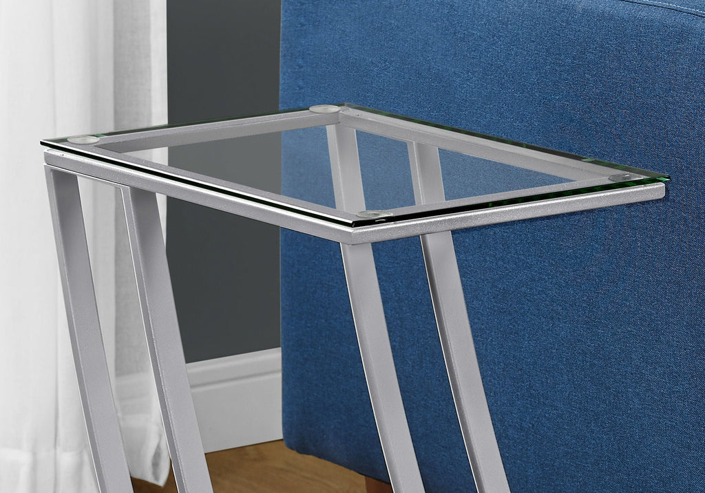 Accent Table C-Shaped with Sturdy Construction
