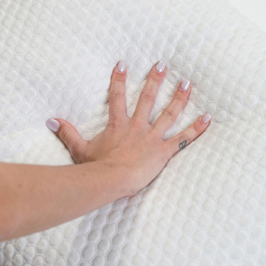 Ghostpillow Shredded - Customizable Soft Fluffy Gel Memory Foam & Siliconized Pillow