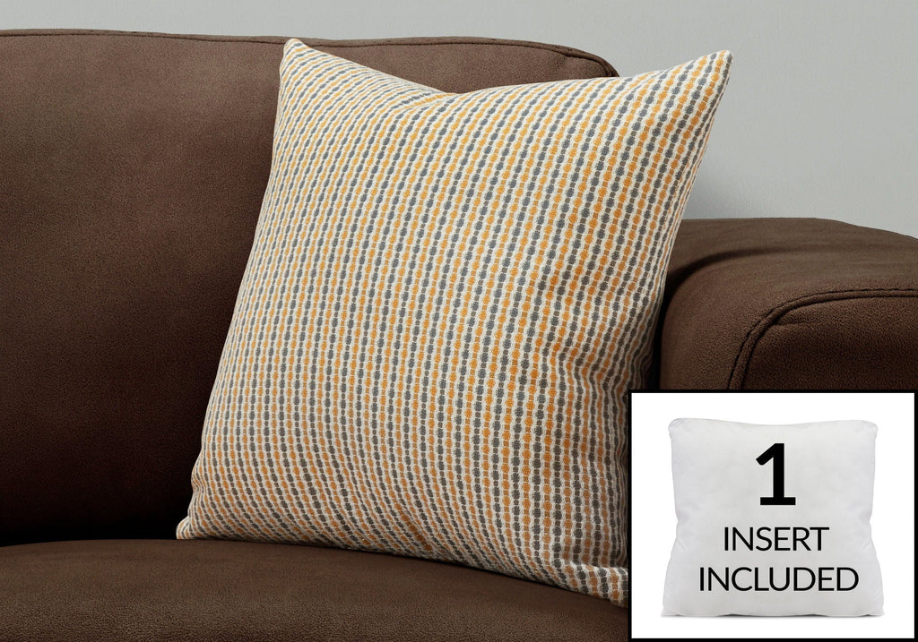 8th Street Square Decorative Throw Pillows with Insert