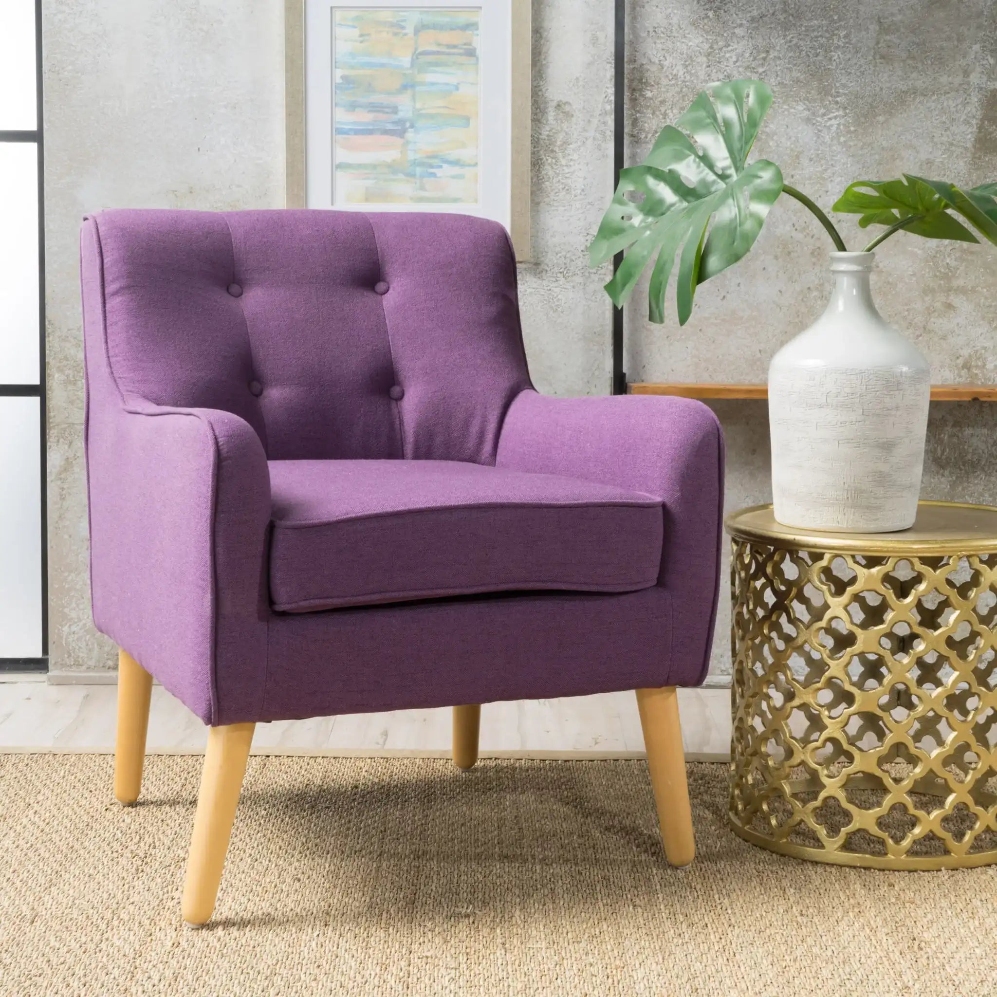 Modern Arm Chair With Tufted Back and Wooden Legs