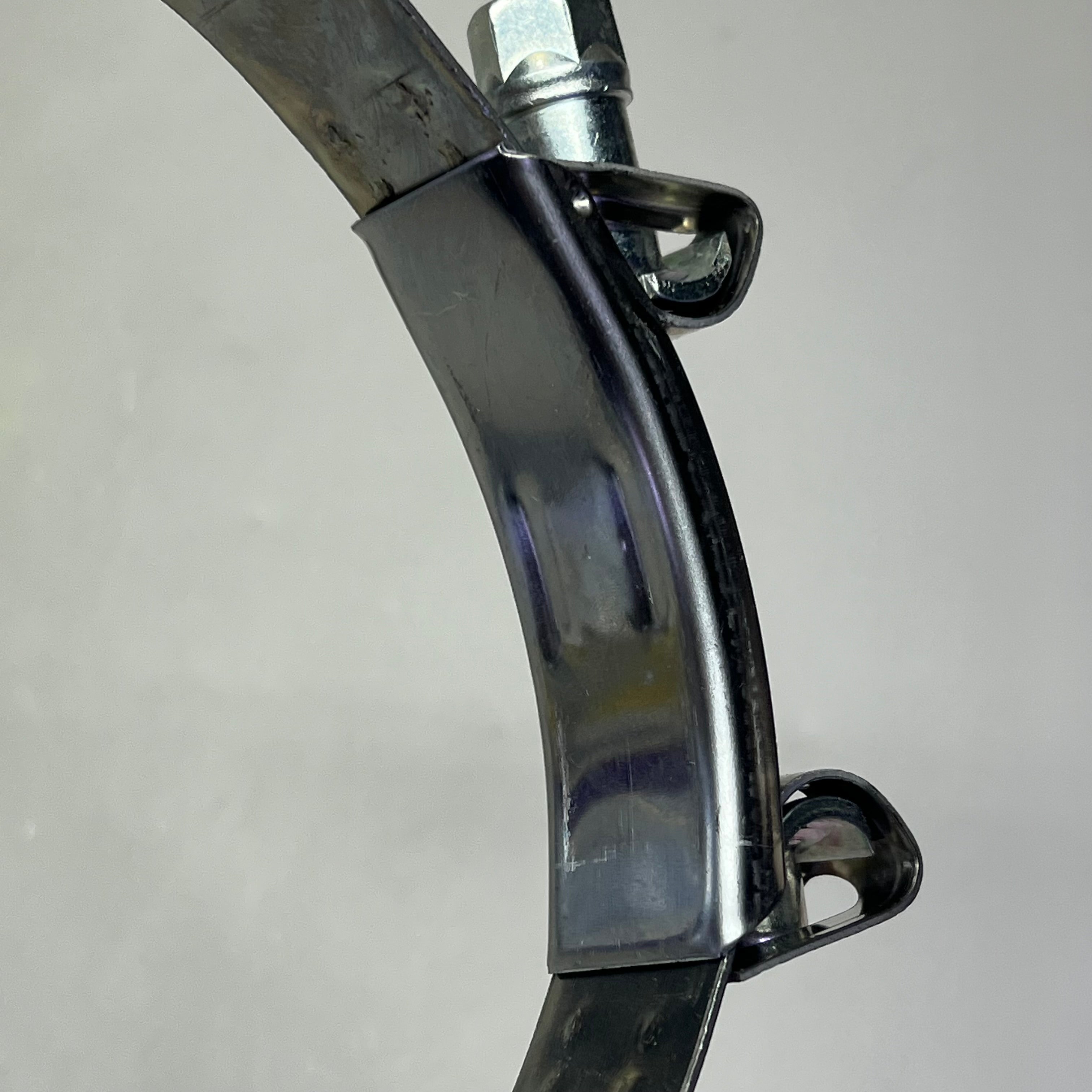 MIKALOR (2 PACK) Supra Hose Clamp W2 430SS 6.38"-6.85" Dia 1.2" W 162-174