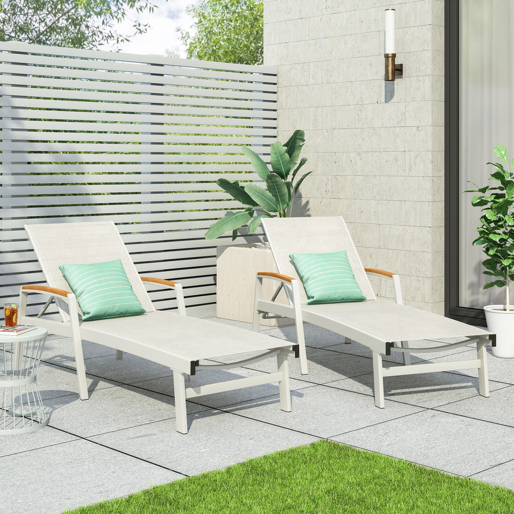 Oaxton Chaise Lounge