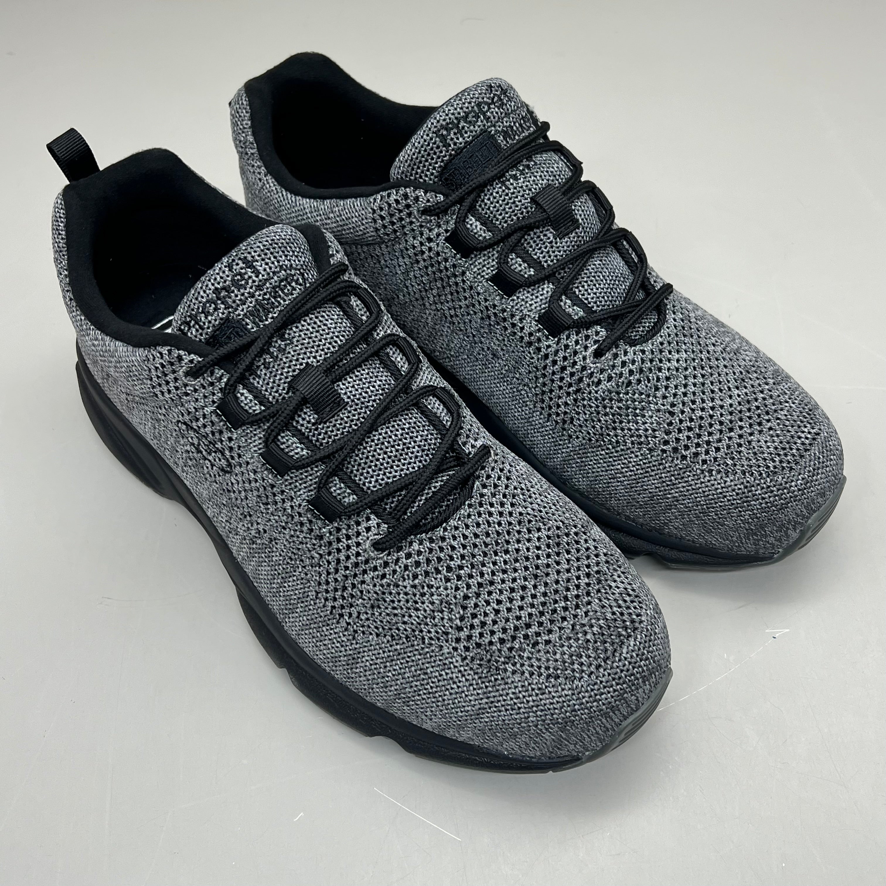 PROPET Stability Fly Sneaker Men's Sz 10 X(3E) Dark Grey/Light Grey MAA032M