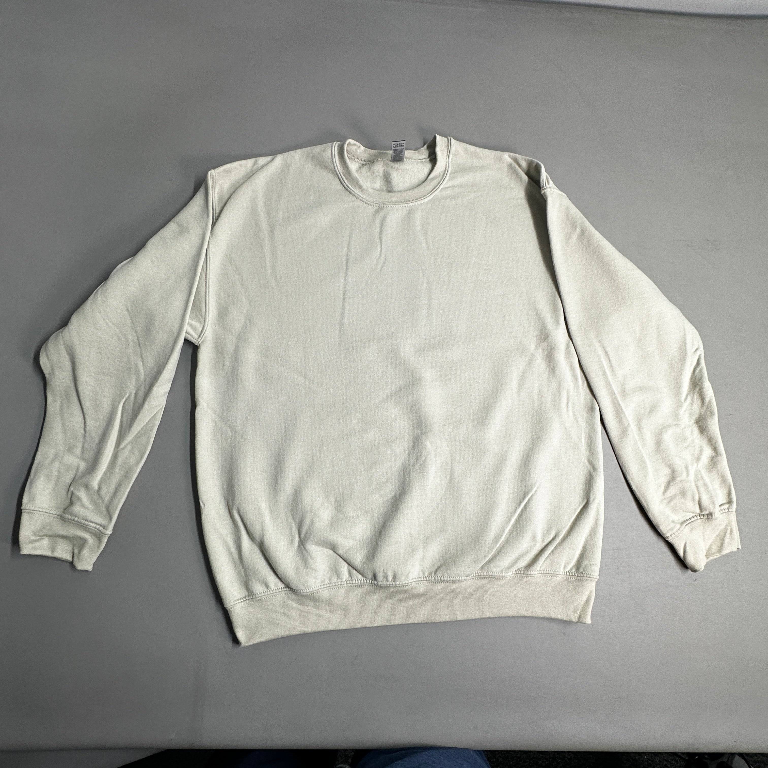 GILDAN (36 PACK) Heavy Blend Crewneck Sweatshirt Men's Sz L Sand G180