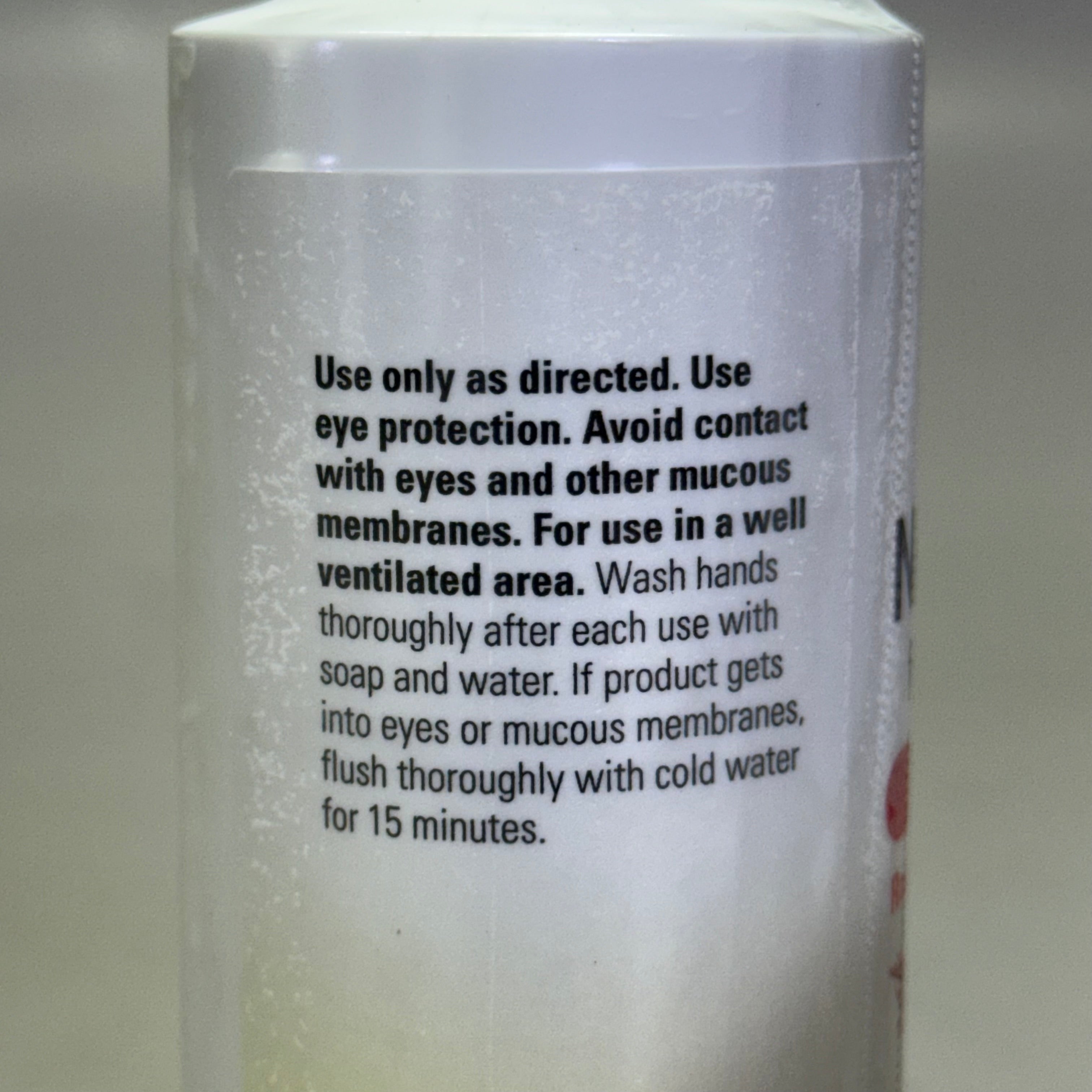 NO PICK'N (2 PACK) For Chickens Hydrogel Spray 8 fl oz White