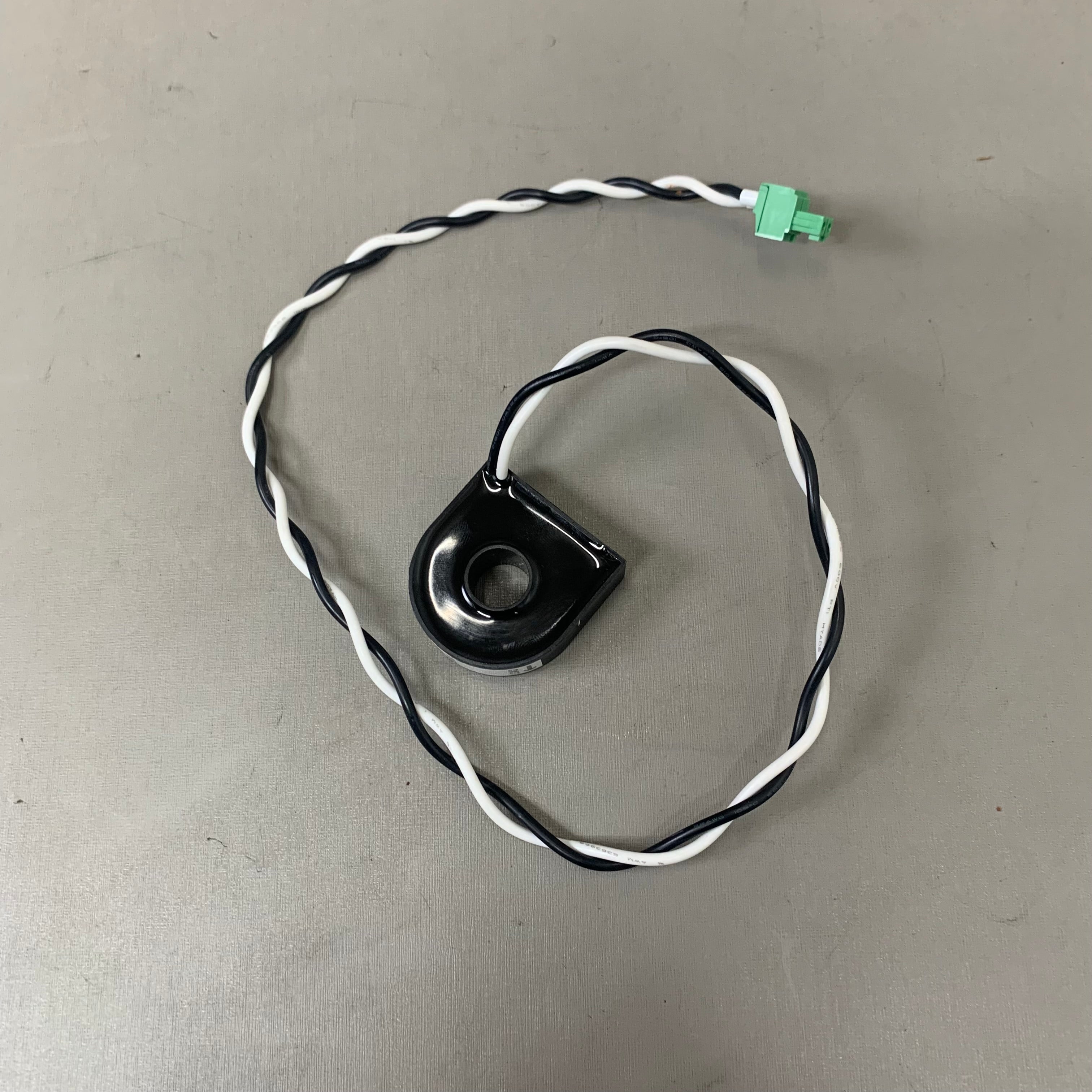 SCHNEIDER ELECTRIC Split Core Current Transformer 150 A 12' Lead METSEHDPM50A12