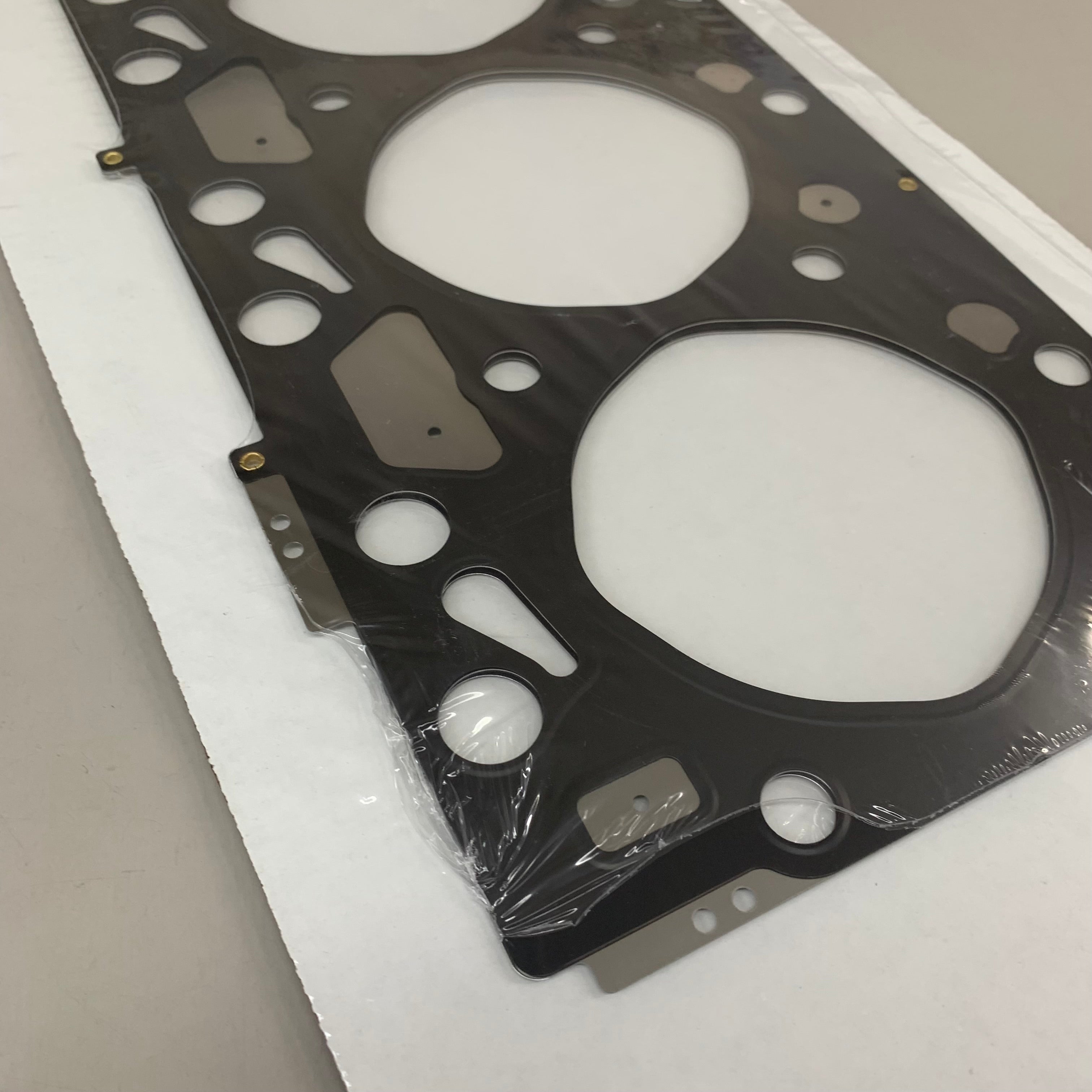 MAHLE Cylinder Head Gasket For Dodge Ram 54557A