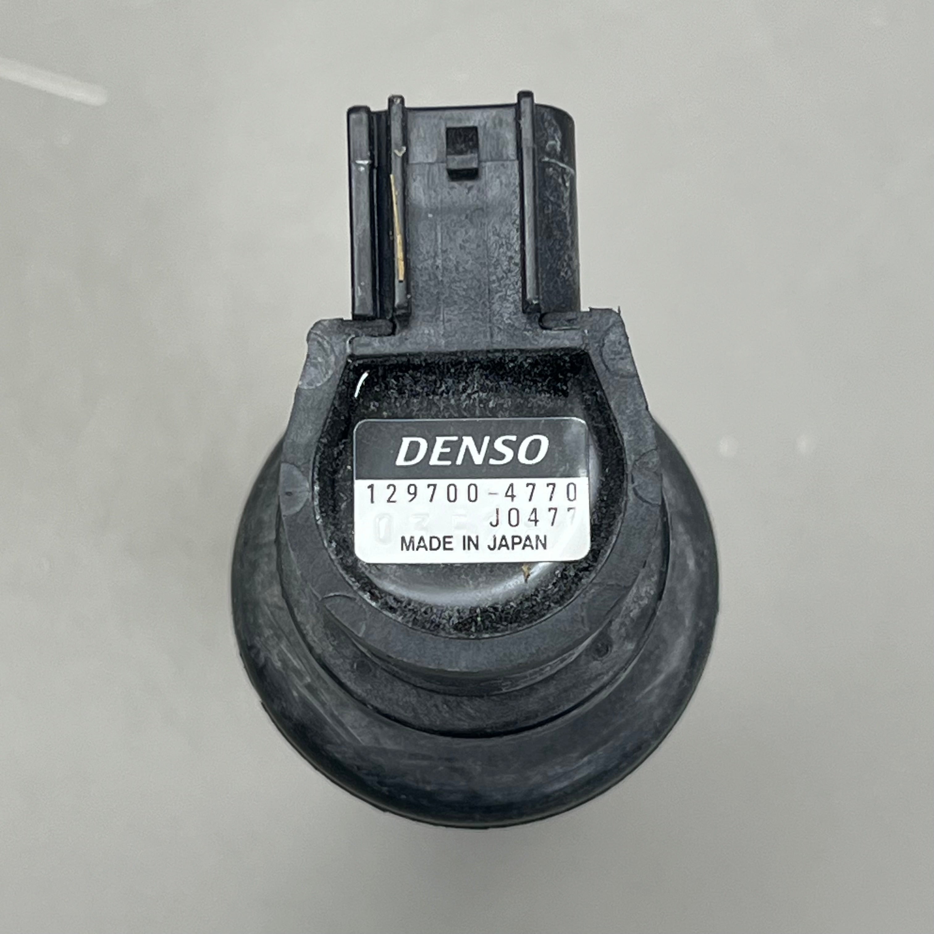 HONDA Noise Suppressor Cap Assembly Genuine OEM 30700-KRN-671