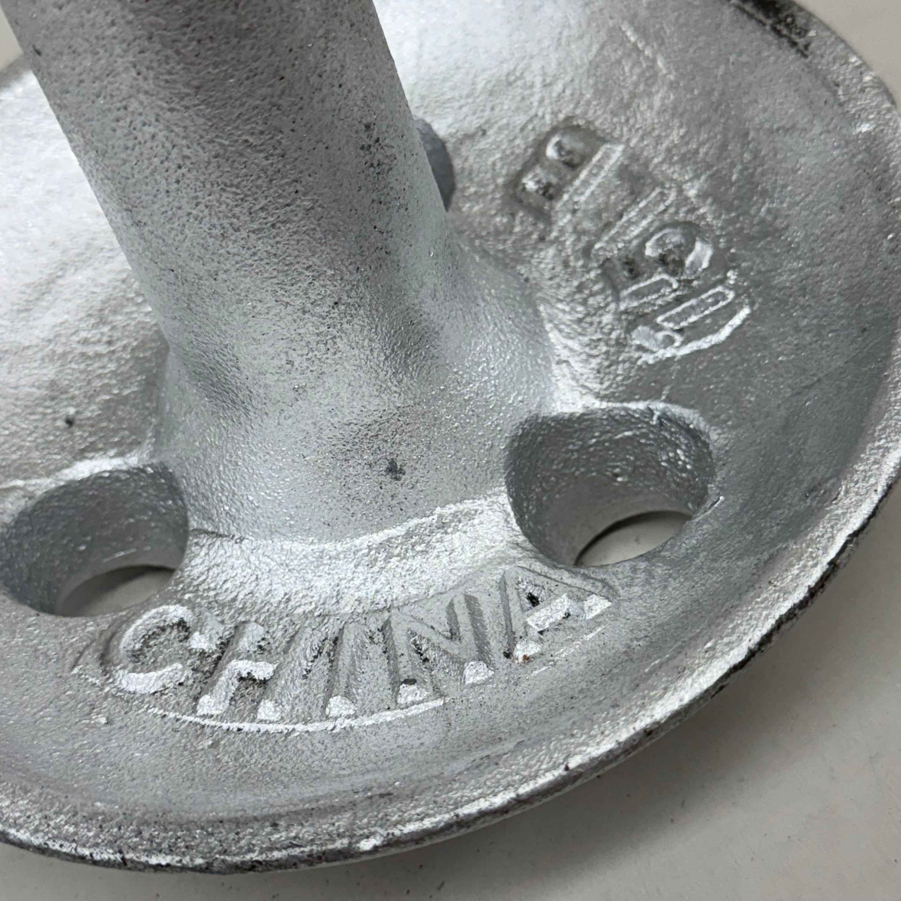 ATTWOOD Aluminum-Plated Cast Iron Steel Mushroom Anchor 15lbs Silver