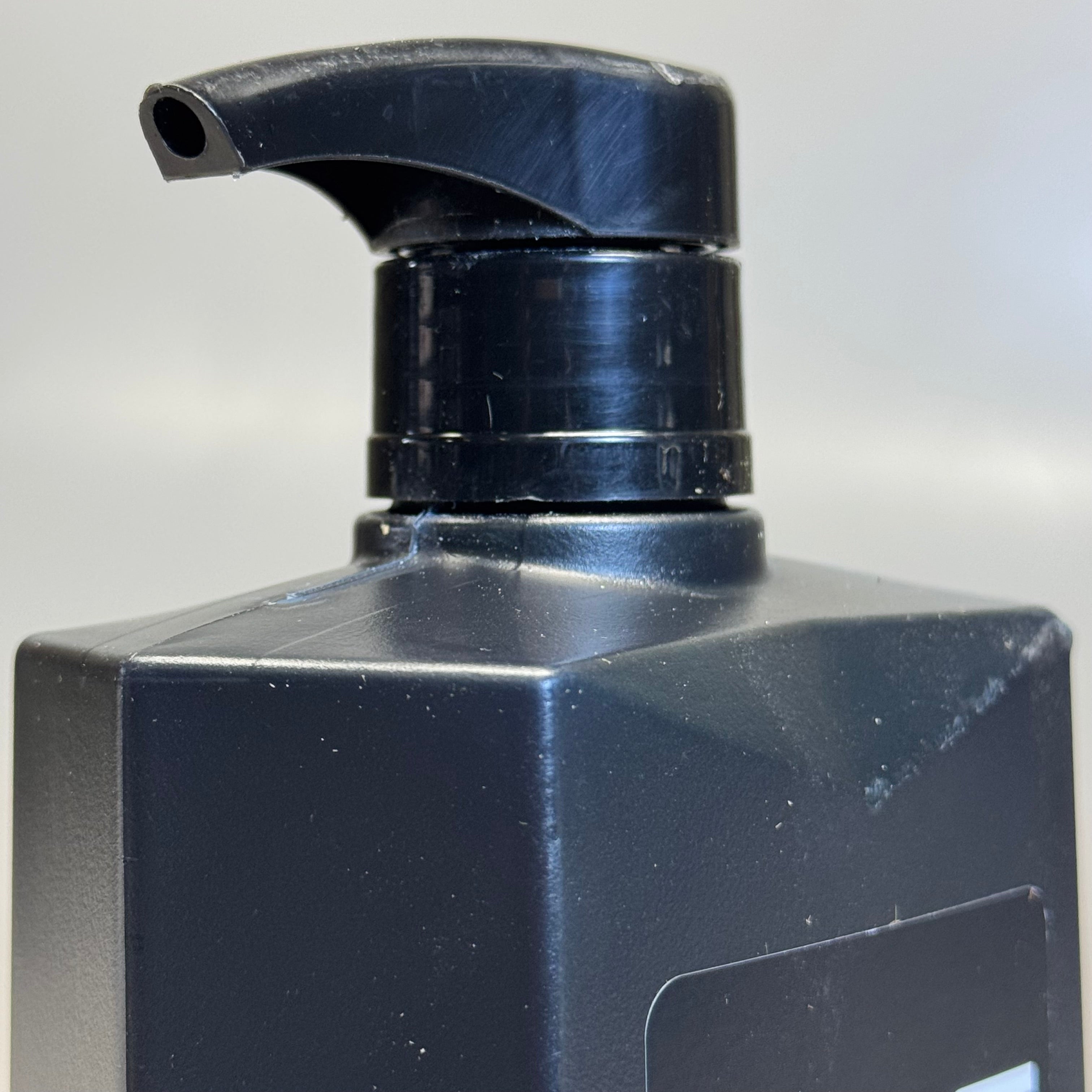 AXE Crushed Mint & Rosemary Body Wash (2 Pack) 12H 28fl oz Sz 3” W x 9” H