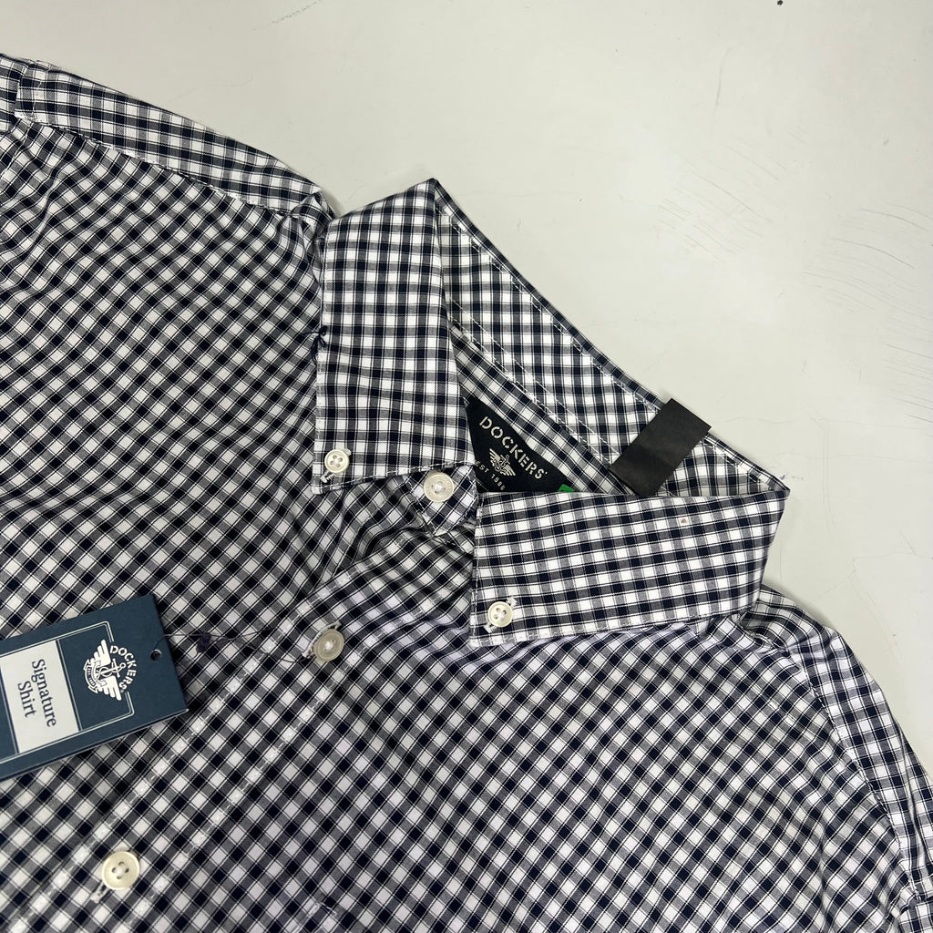 DOCKERS Signature Stain Defender Button Up Shirt Men's Sz S Navy Blue A42520010