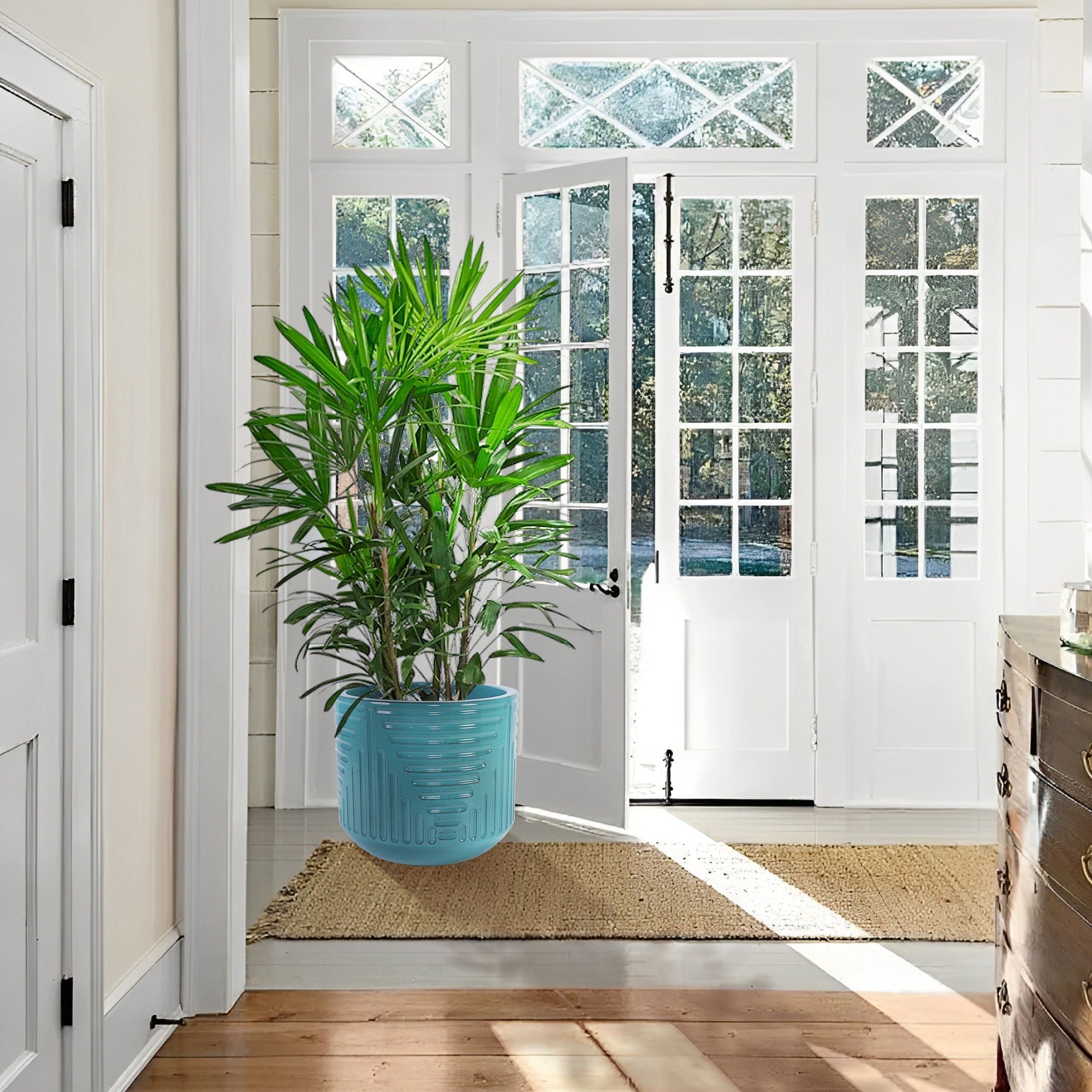 Versatile Flowerpot Planter for Patio, Garden, and Windowsill