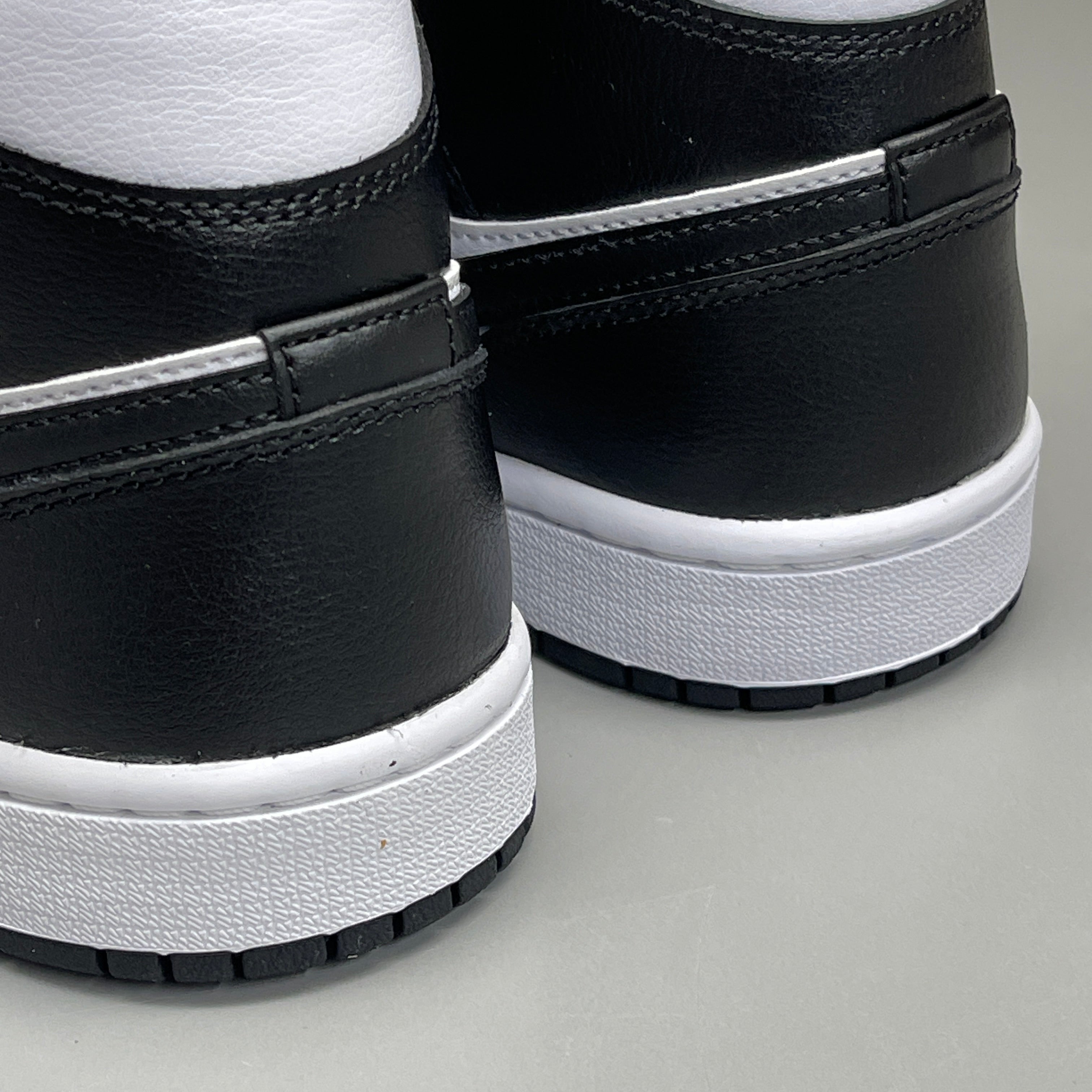 NIKE AIR JORDAN 1 Mid Panda Shoe Women's Sz 9.5 Black / White DV0991-101 (New)