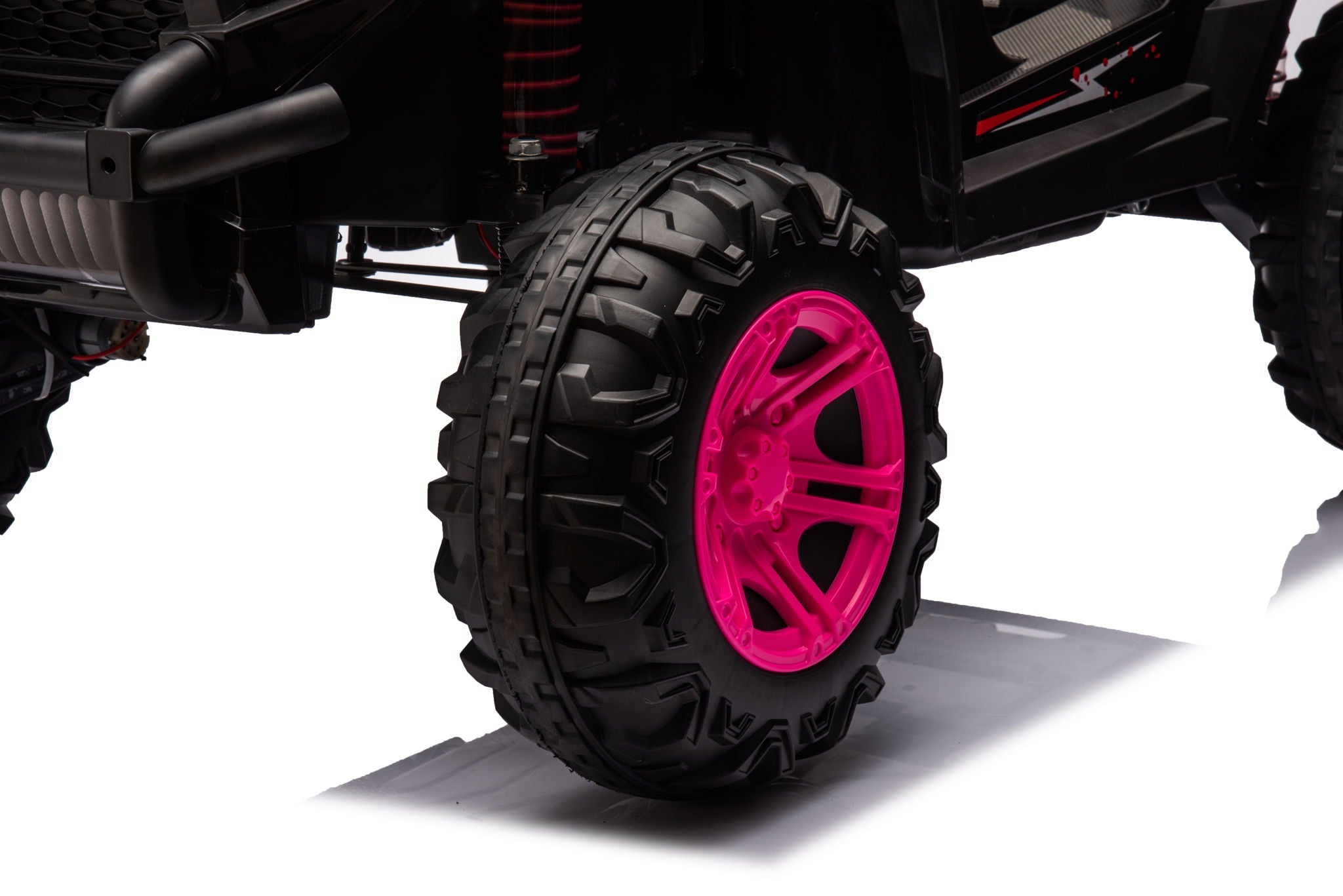 12V7A*1 30W*4 Four-Wheel Drive Seat One Button Start, Forward And Backward, High And Low Speed, Music, Front Light, Power Display, Two Doors Can Open, 2.4G R / C, Seat Belt Four Wheel Absorber