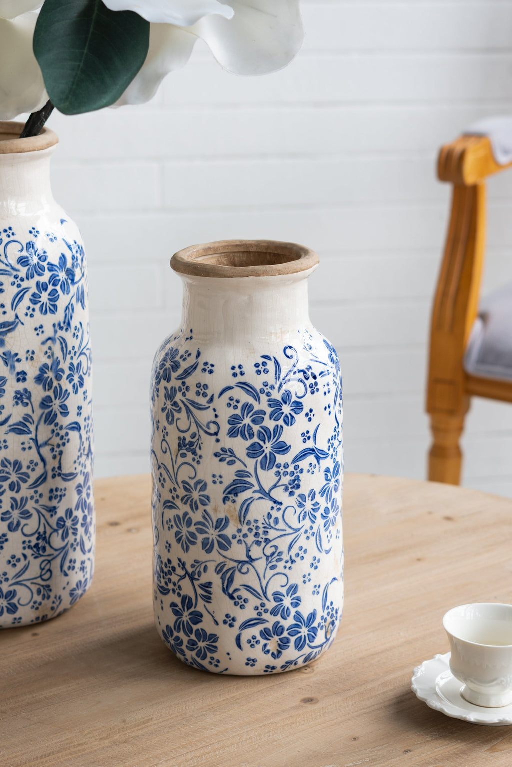 D5.7x12.5' Blue and White Ceramic Accent Vase with Traditional Floral Motifs