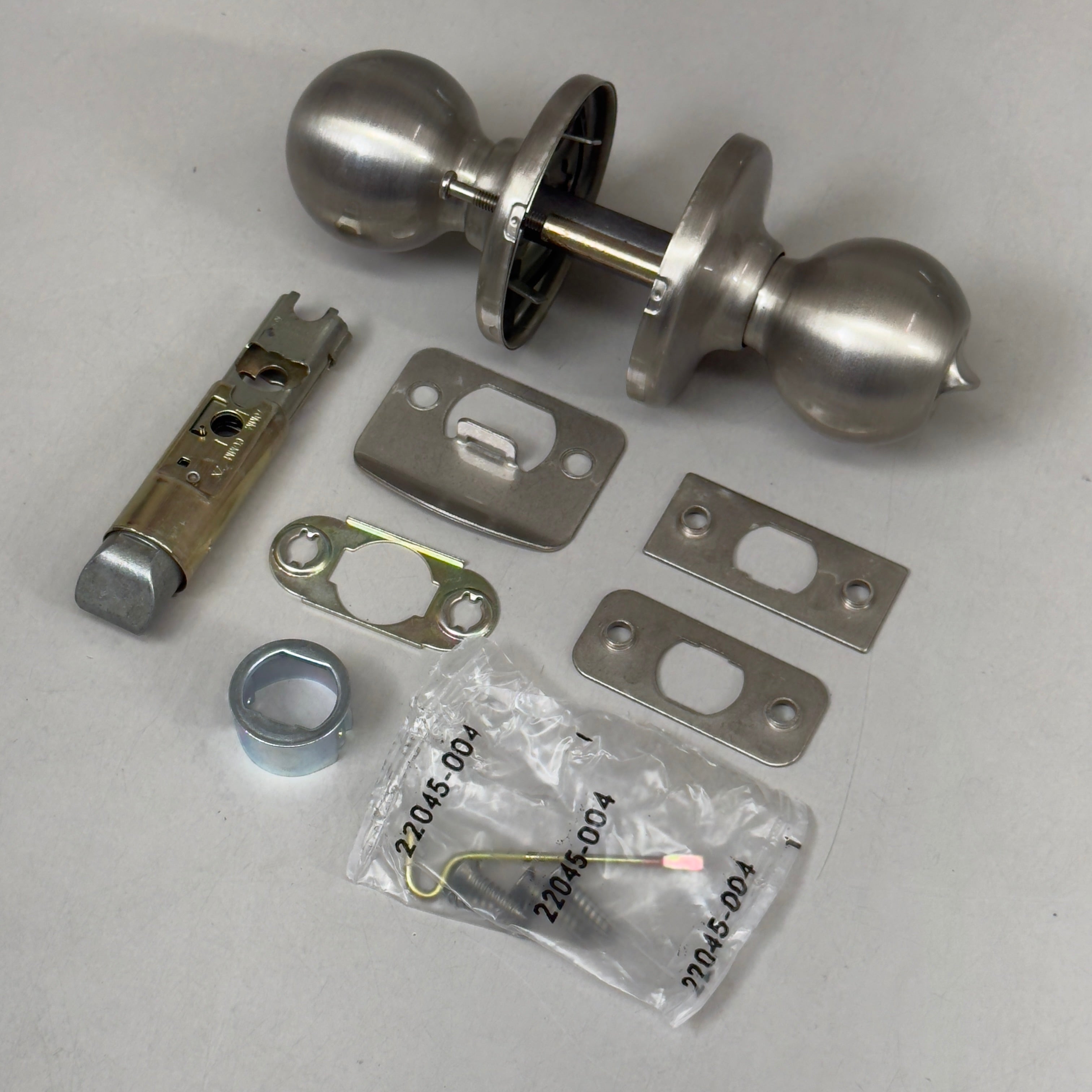 KWIKSET Polo Privacy Door Knob Single Sided Handle Satin Nickel ‎93001-915