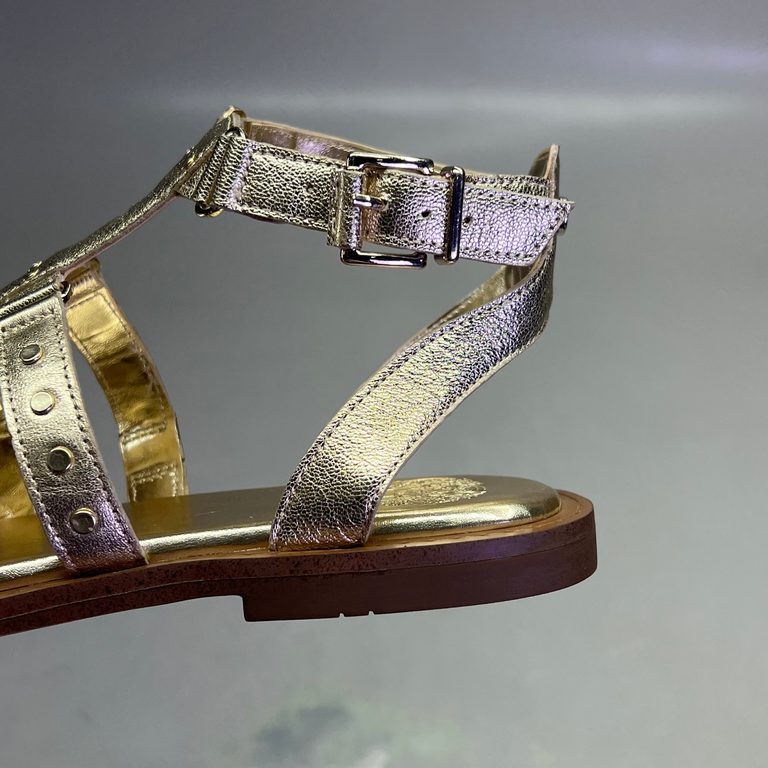VINCE CAMUTO Leather Studded Gladiator Sandals Women's Sz 7.5M Egyptian Gold