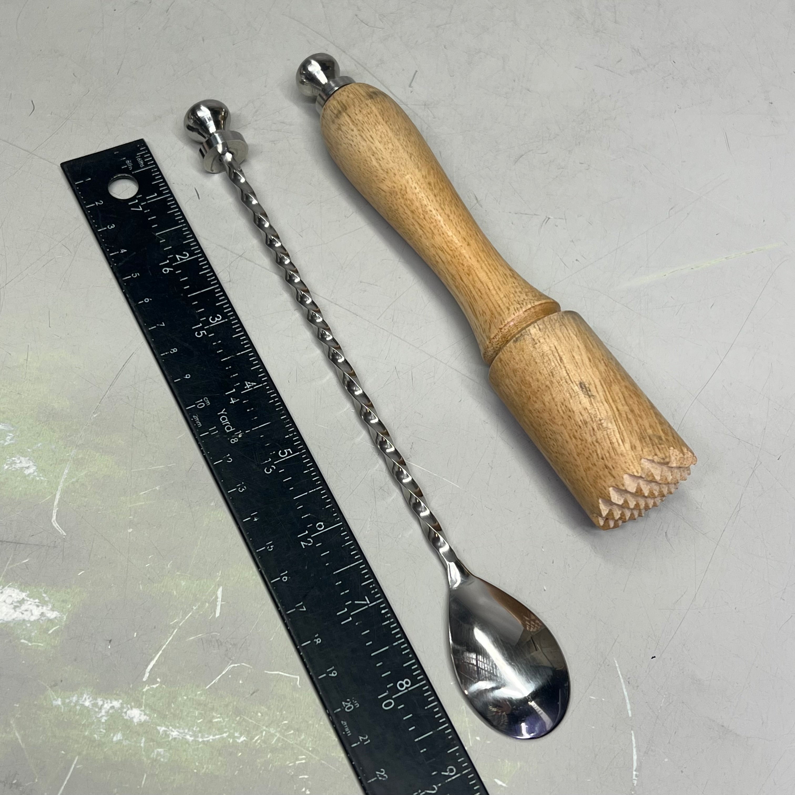 CREATIVE CO-OP Stainless Steel & Mango Wood Bar Tools w/ Stand Set of 5 DG0238