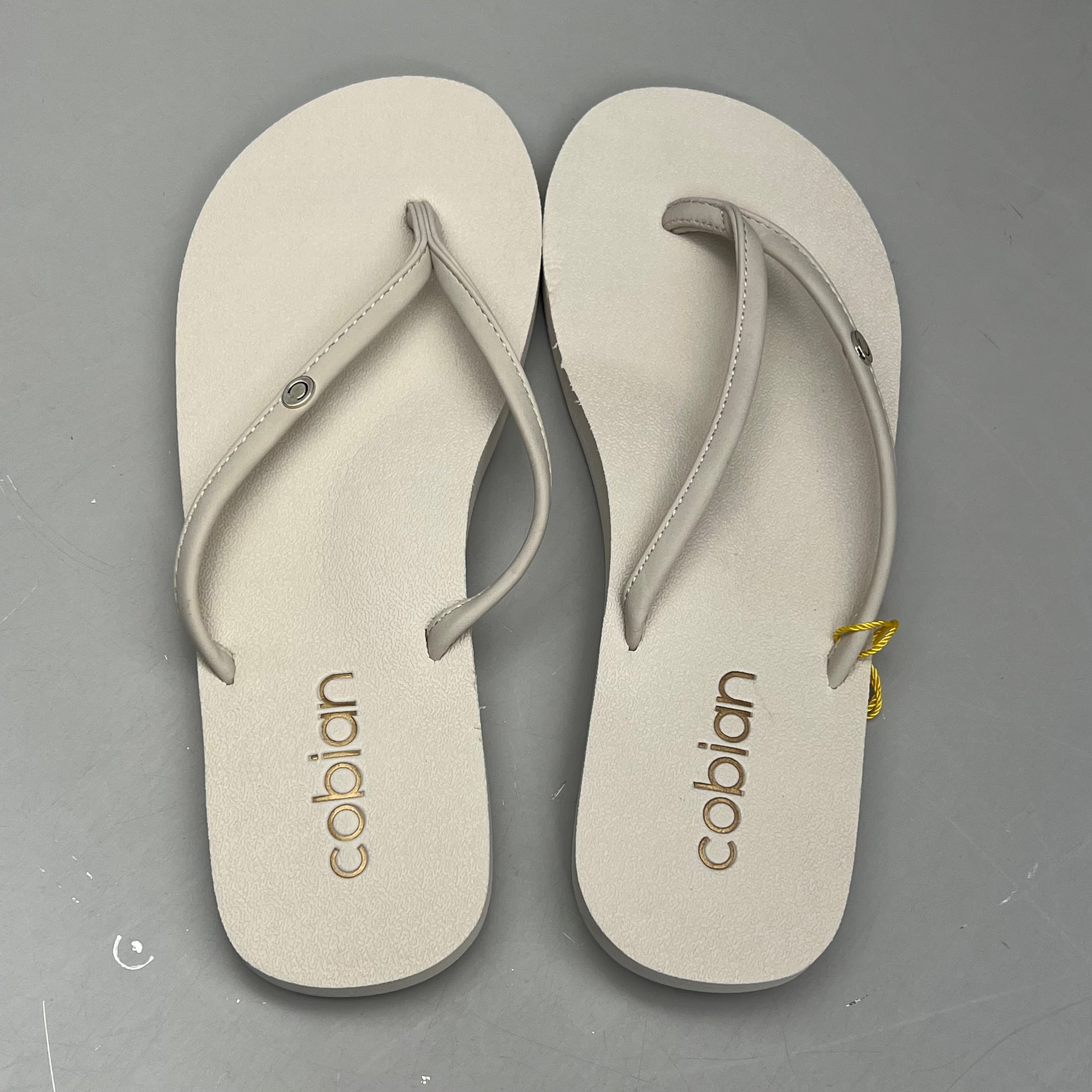 COBIAN Nia's Bounce Synthetic Leather Sandals Women's Sz 8, EU 38.5 Cream NIA25-110-8