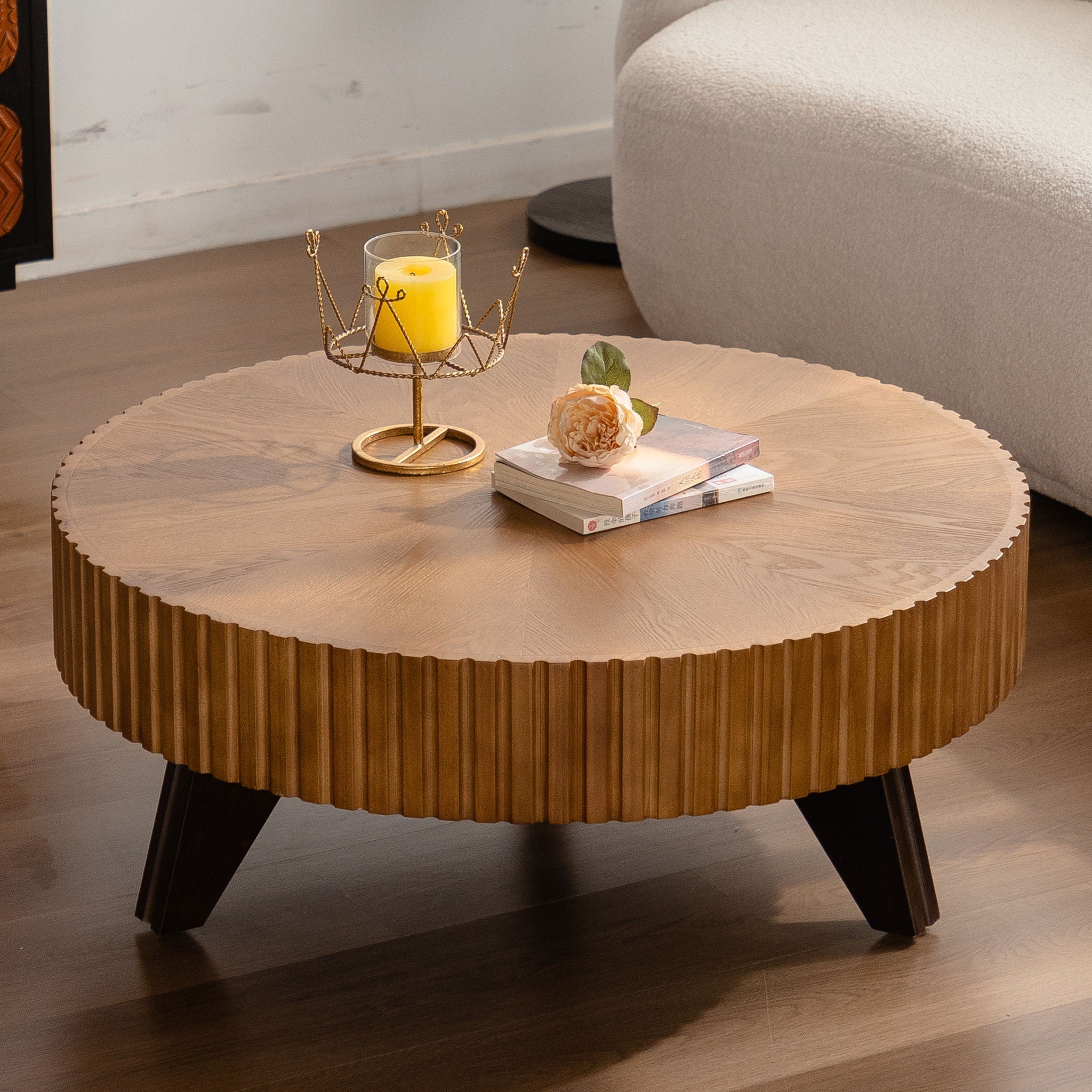 Round Retro Coffee With Solid Wood Legs